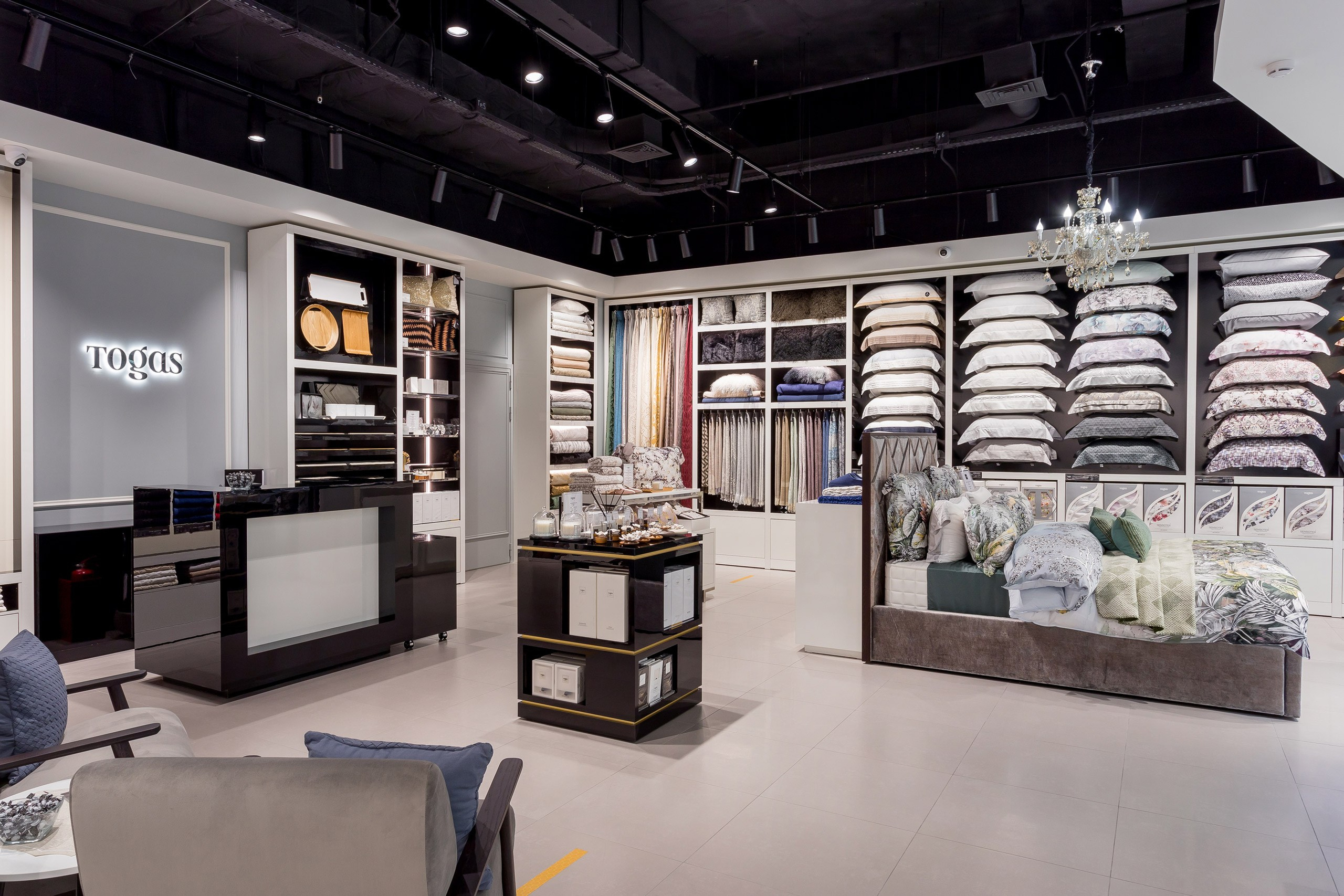 Shops. Interior photographer Vitalii in Portland and Vancouver