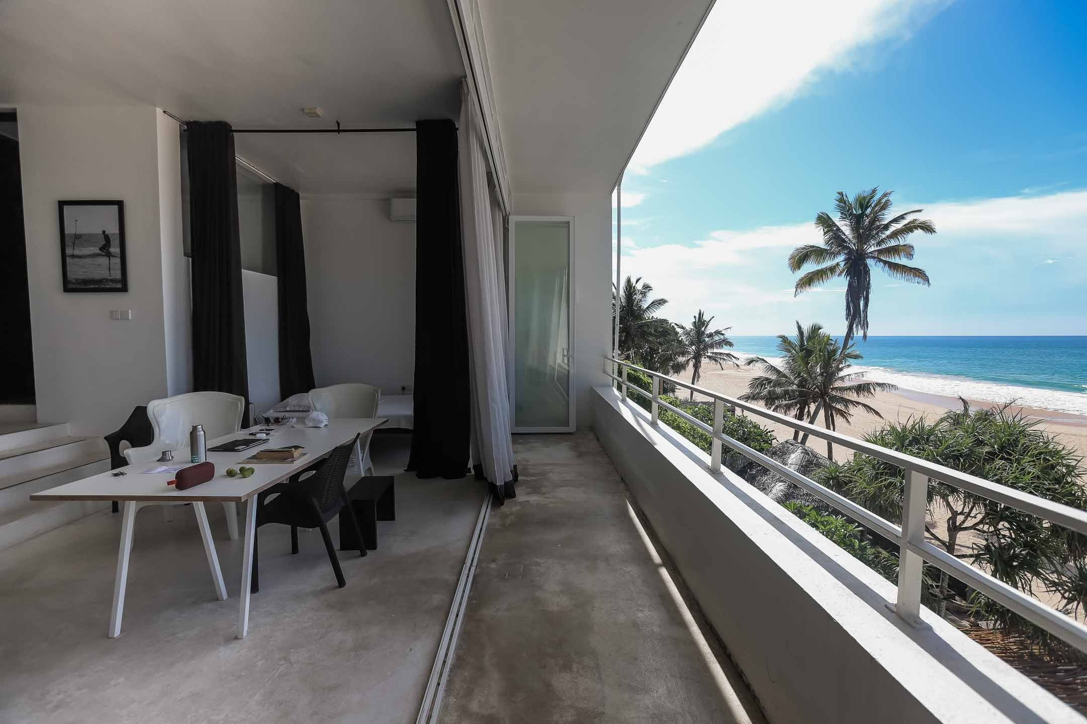 Отель пляж Хабарадува. Фотограф на Шри-Ланке