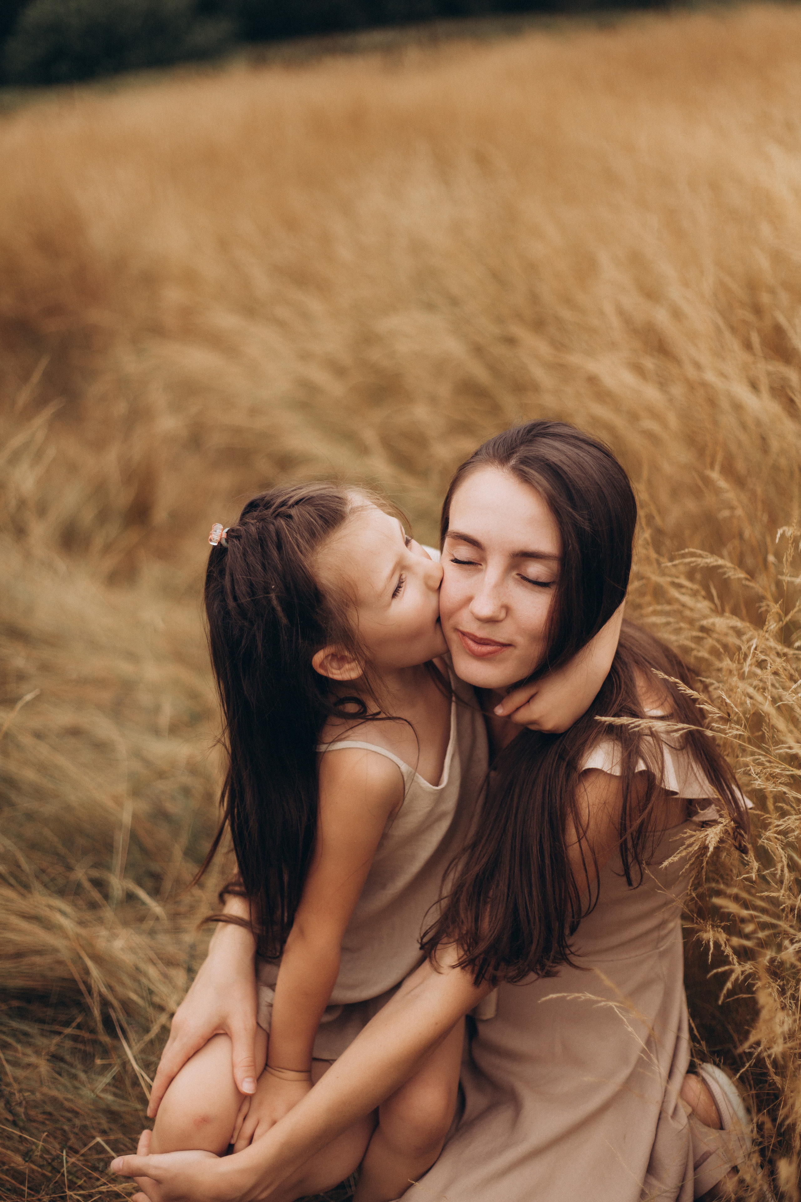 Алеся и Ника. Свадебный и портретный фотограф