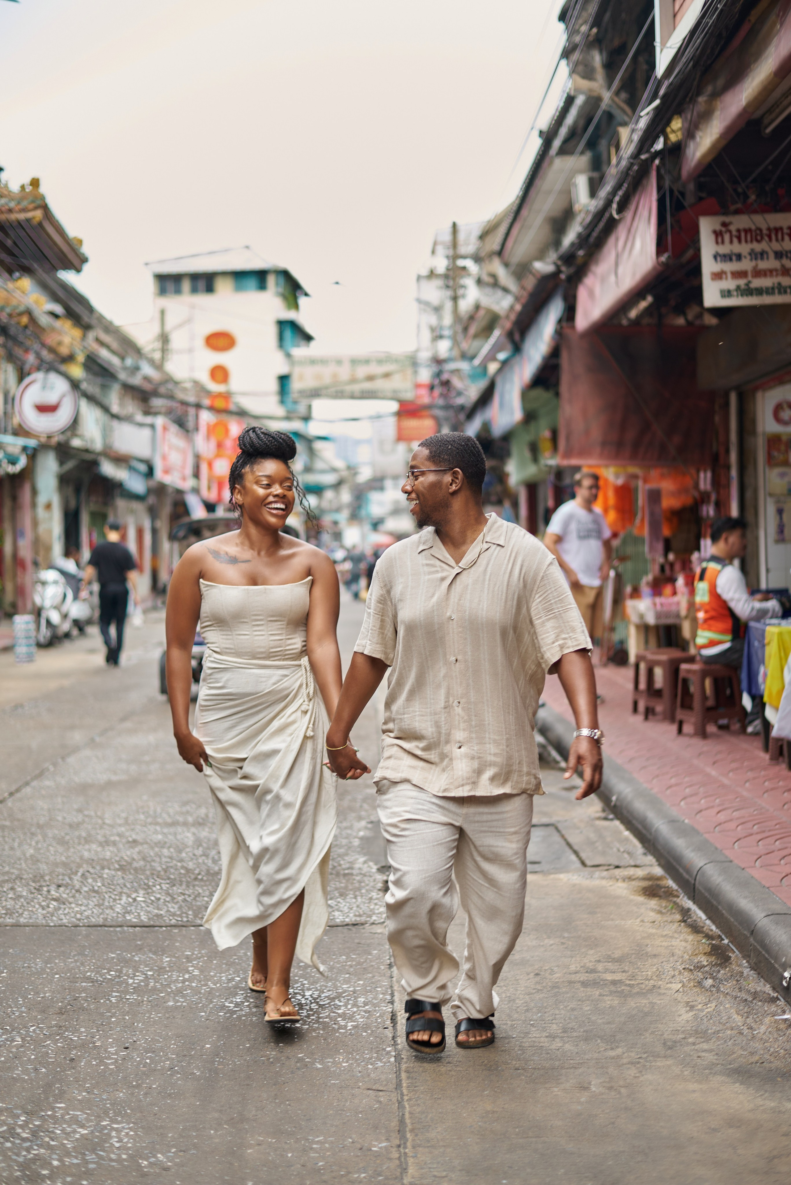 Lovestory in Talat Noi, Bangkok. Photographer Bangkok — Pattaya | фотограф Бангкок — Паттайа