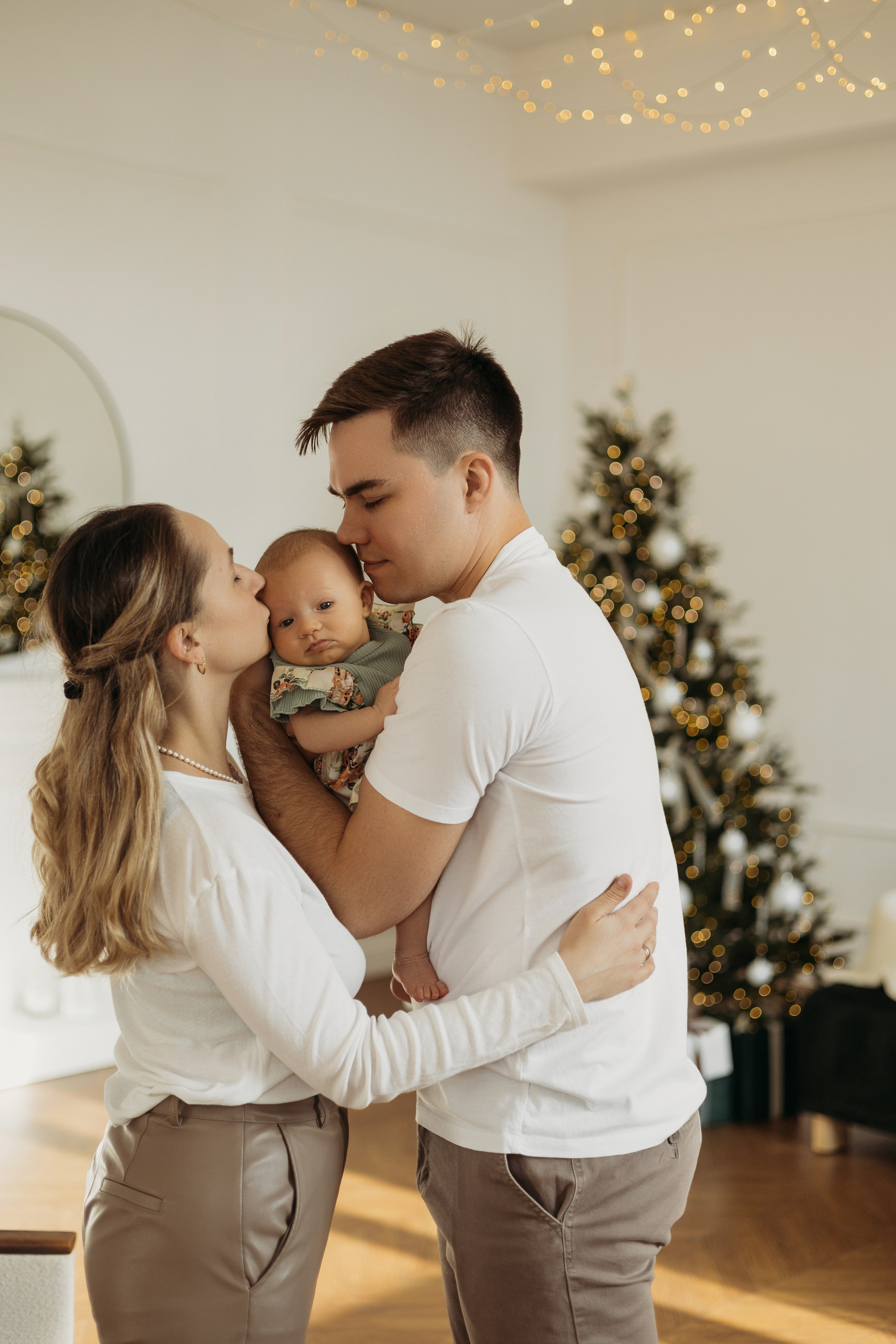 Семейная с малышкой. Самый теплый фотограф в Краснодаре Рябоконь Ксения