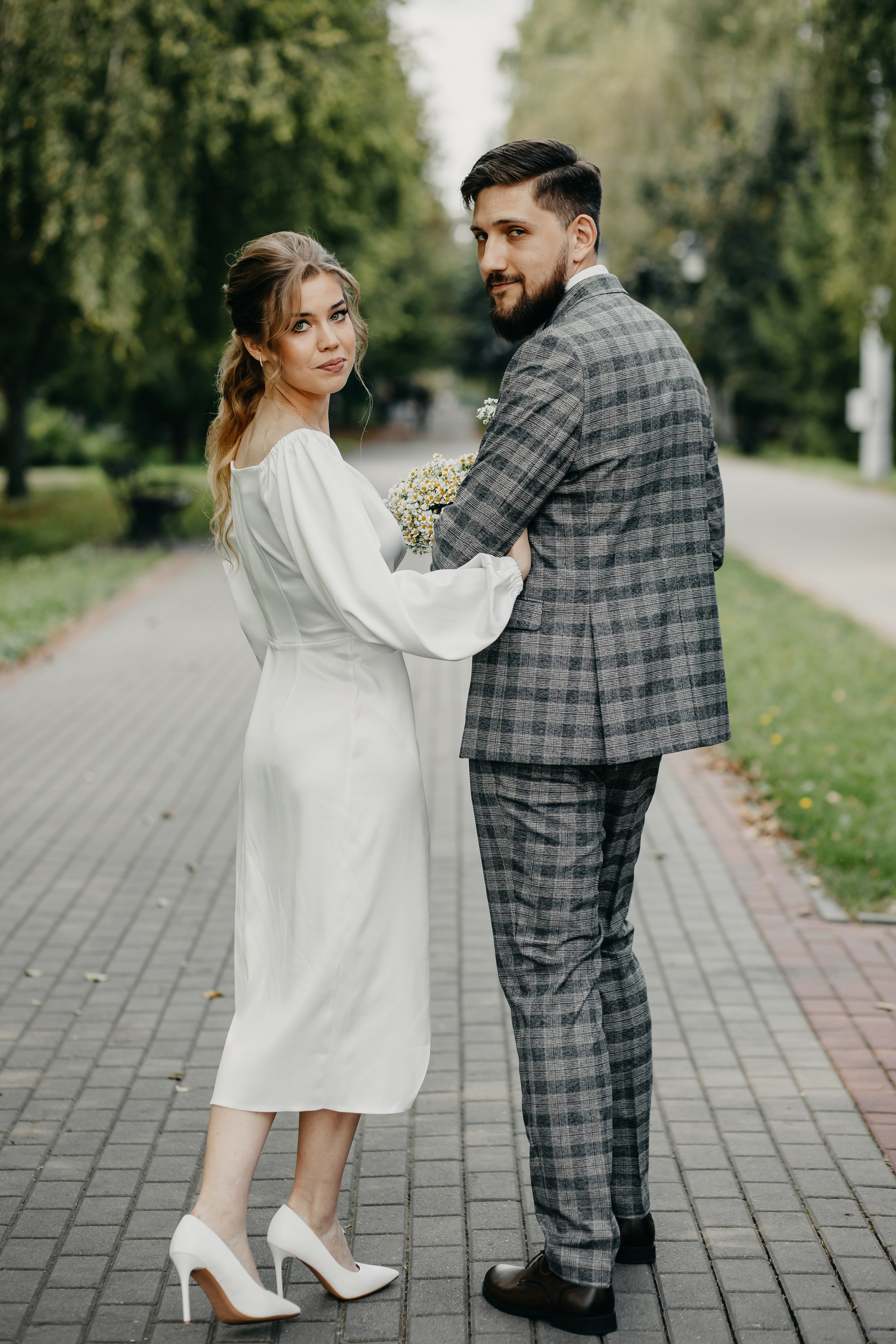 Фотограф Алексеевка Свадебный фотограф Свадебная фотосессия Свадебная фотосессия в парке Свадебная прогулка Свадьба в Алексеевке Свадьба в Белгороде Свадьба фотограф Свадебный фотограф Невеста Свадебная фотосессия невесты Свадебный фотограф в Белгороде Свадебный фотограф в Воронеже Свадебный фотограф в Бирюче Свадебный фотограф в Новом Осколе Свадебный фотограф в Короче #Свадьба #Свадебная_фотосессия #Свадебный_фотограф #Свадебный_фотограф_в_Алексеевке #Свадебный_фотограф_в_Бирюче #Свадебный_фотограф_в_Новый_Оскол #Свадебный_фотограф_в_Воронеж #Свадебный_фотограф_в_Белгороде