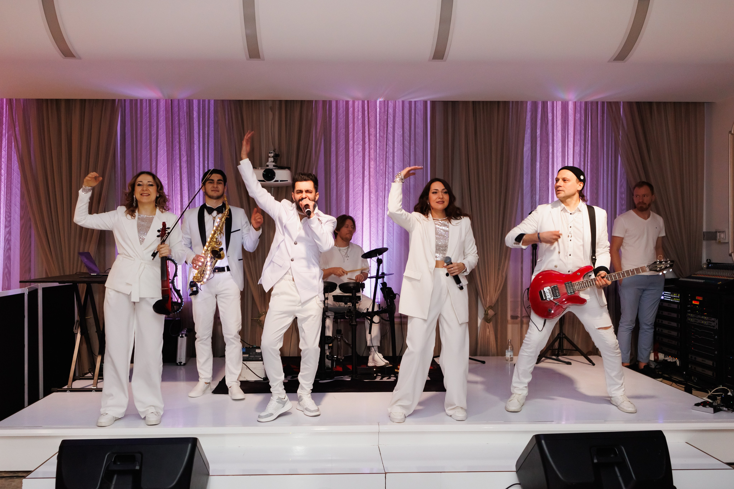 Яблоко — корпоратив. Свадебный фотограф, фотосъемка в Крыму, Севастополе, Симферополе, Ялте