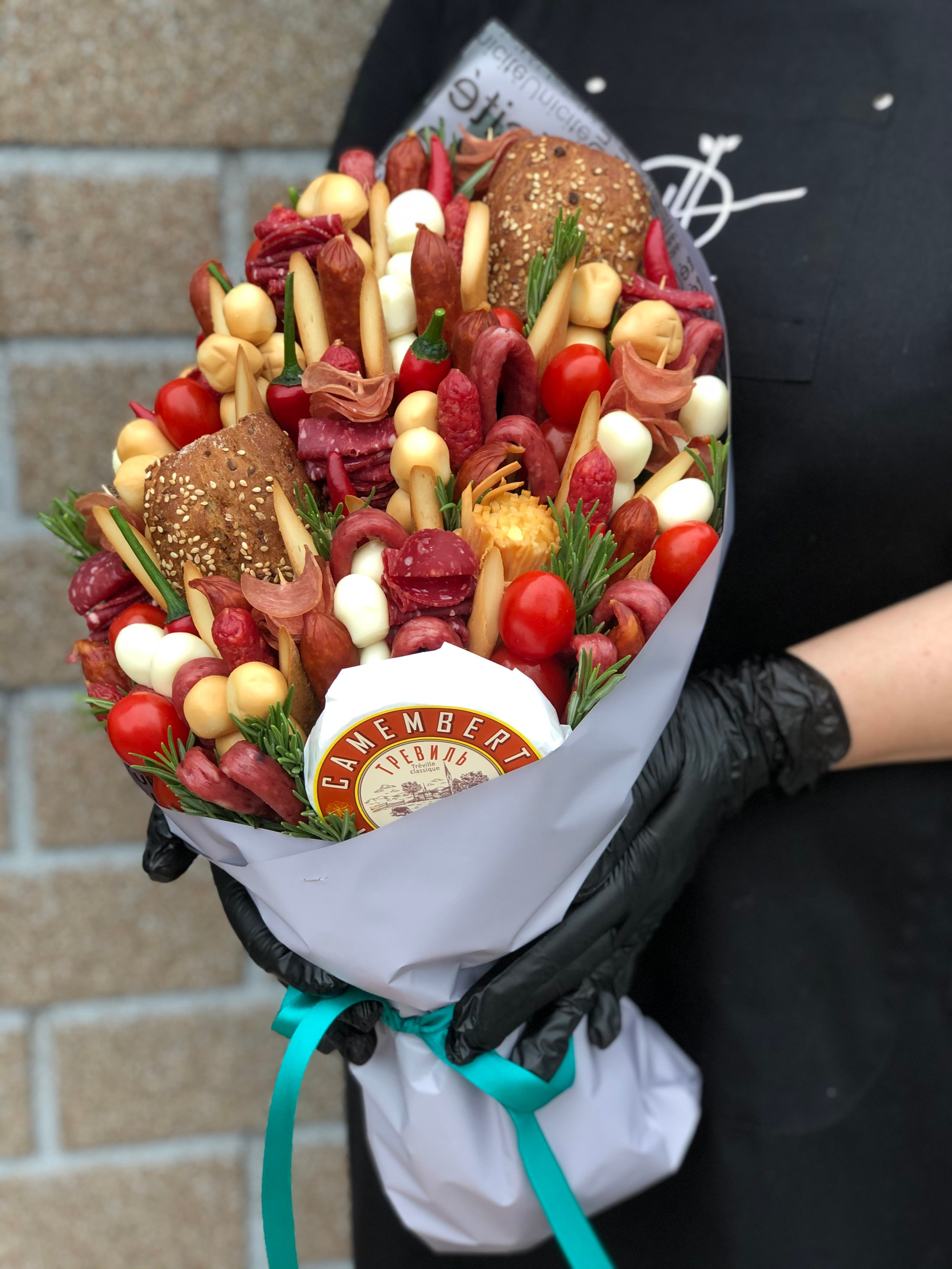 Колбасные. Выездной кейтеринг, съедобные букеты, торты и сладости на заказ