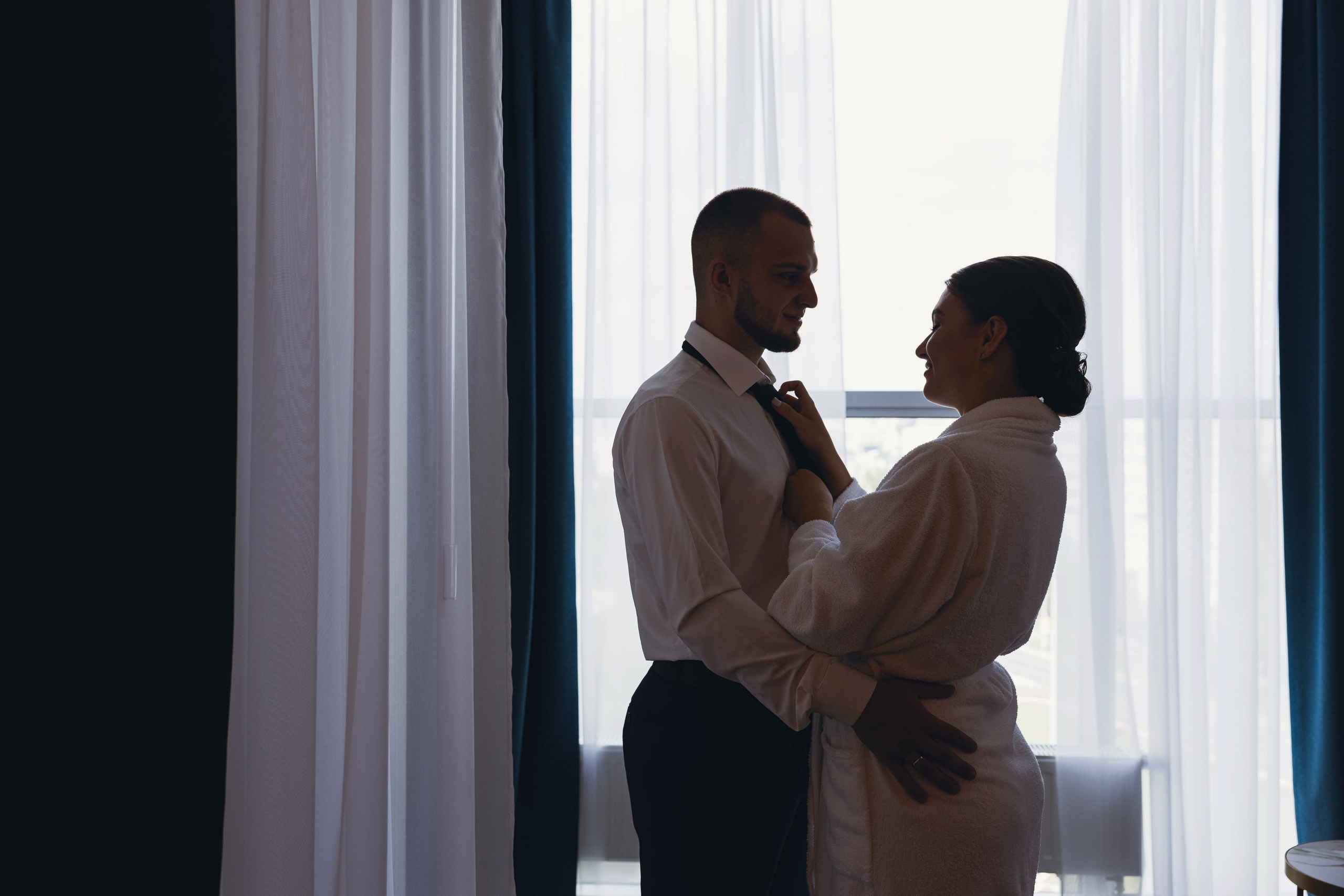 Никита и Ульяна (максимальный — Винотека). Свадебный и семейный фотограф в городе Сургуте Стерликова Светлана