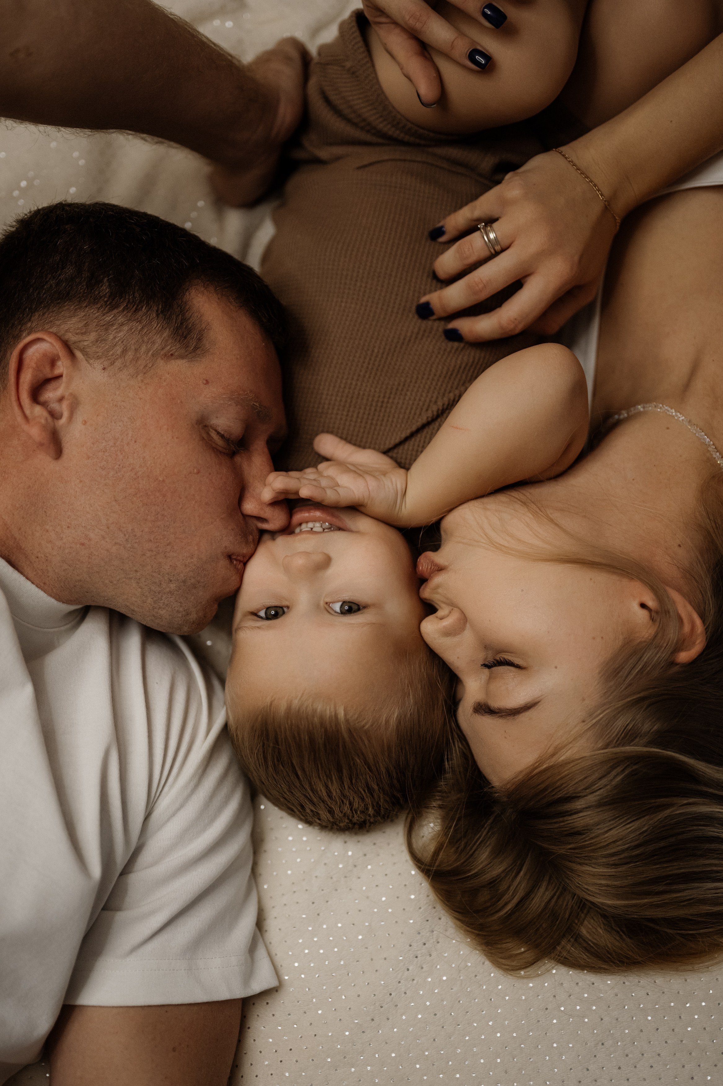 Домашняя фотосессия. Свадебный и семейный фотограф в Сочи Никита Пищов