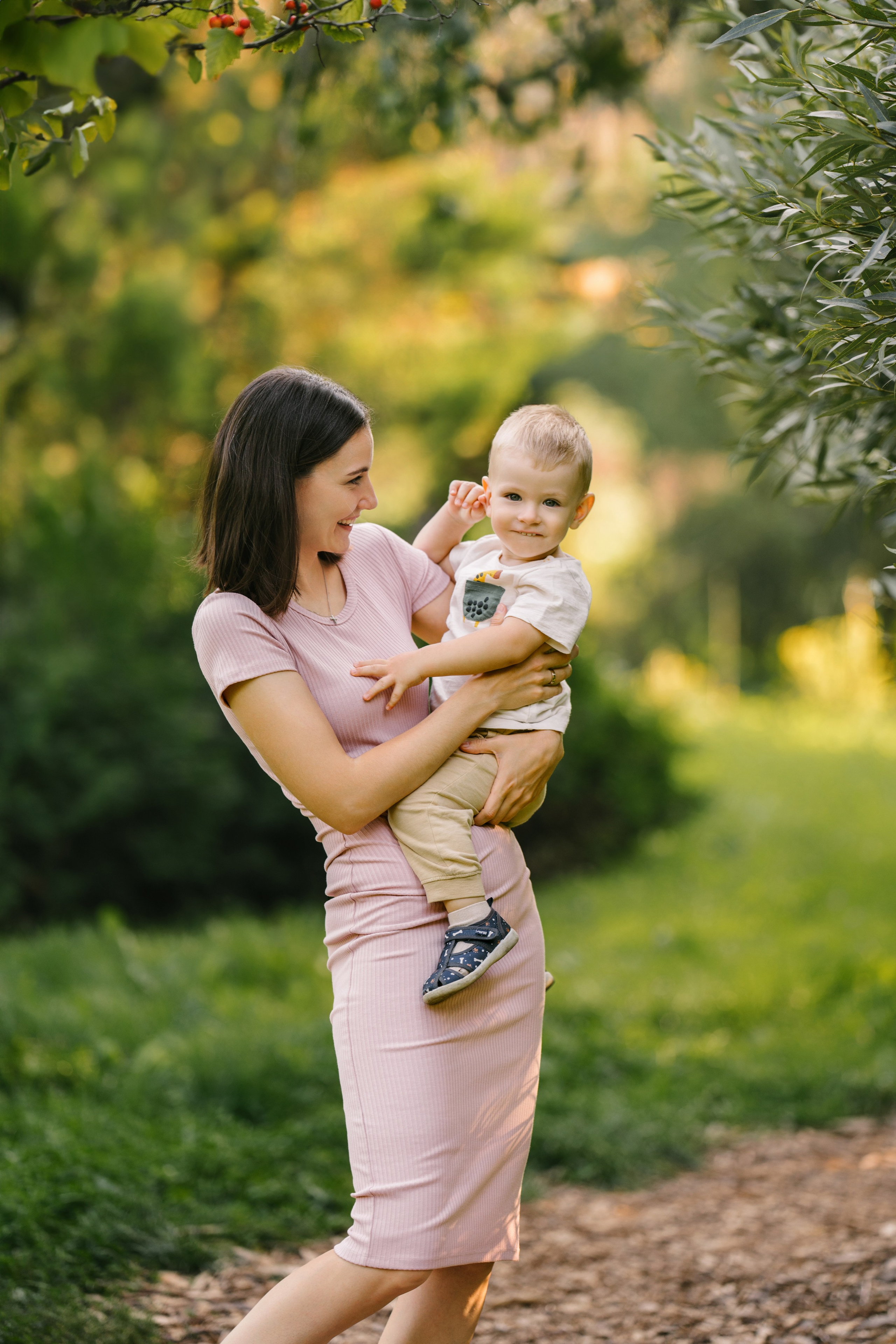 Семейная фотосессия в парке. Детский, семейный и ньюборн фотограф в Москве Юлия Шуарт