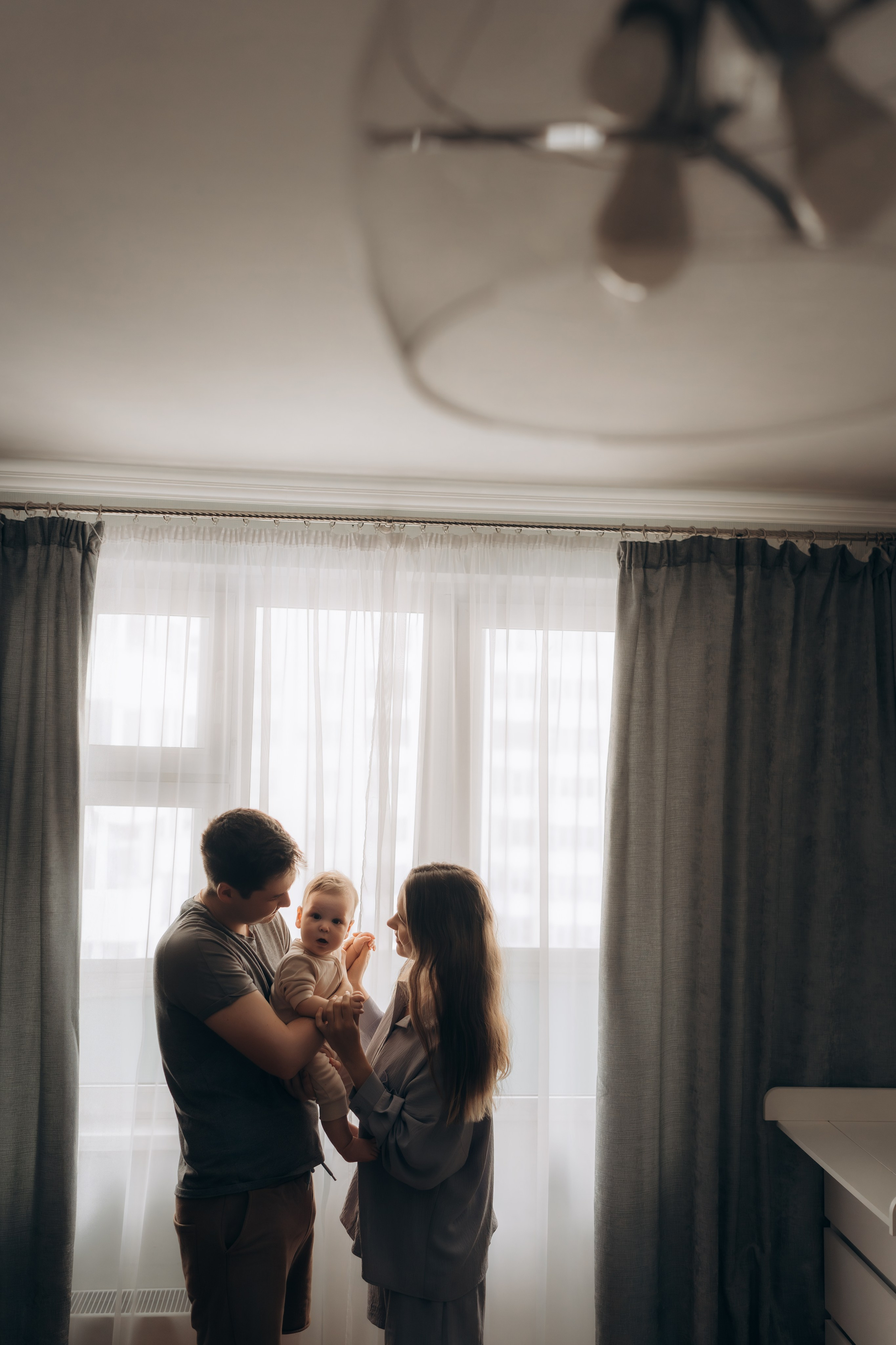 Домашняя фотосессия для Тани, Леши и Ромочки. Детский, семейный и ньюборн фотограф в Москве Юлия Шуарт