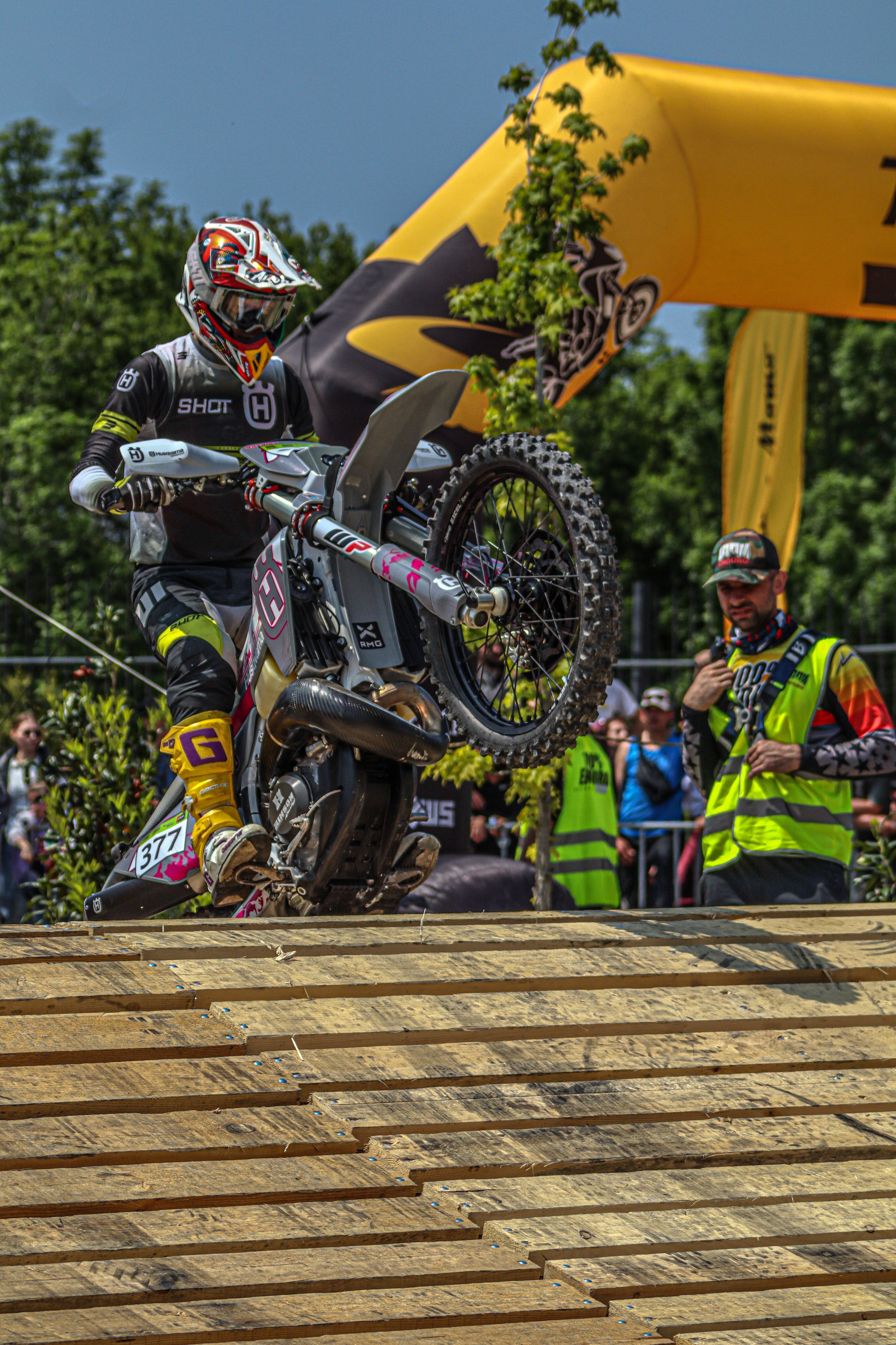 Enduro. Ivaladimirovna1995.wfolio.pro