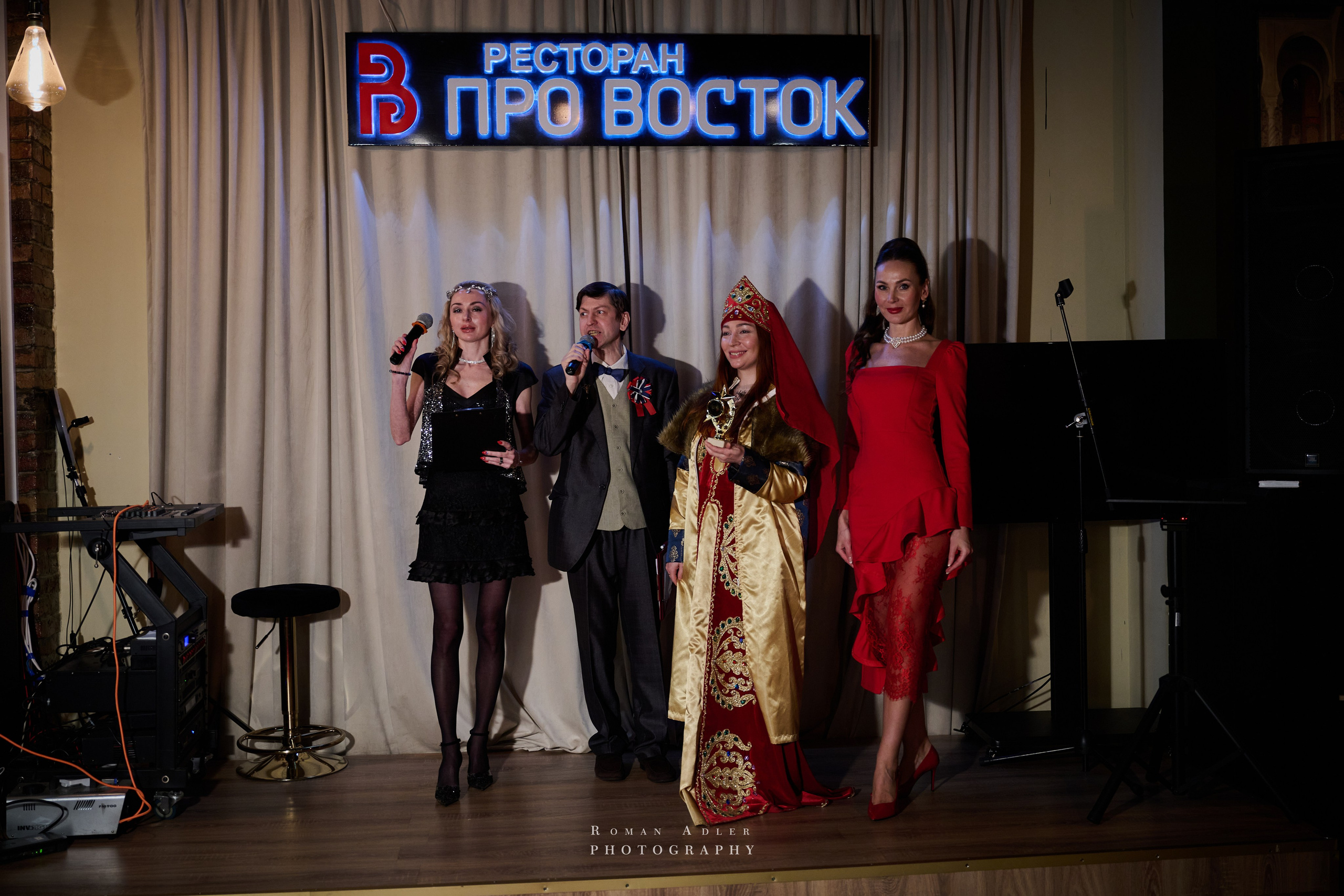 ТОП 50 успешных персон России. Фотограф Роман Адлер