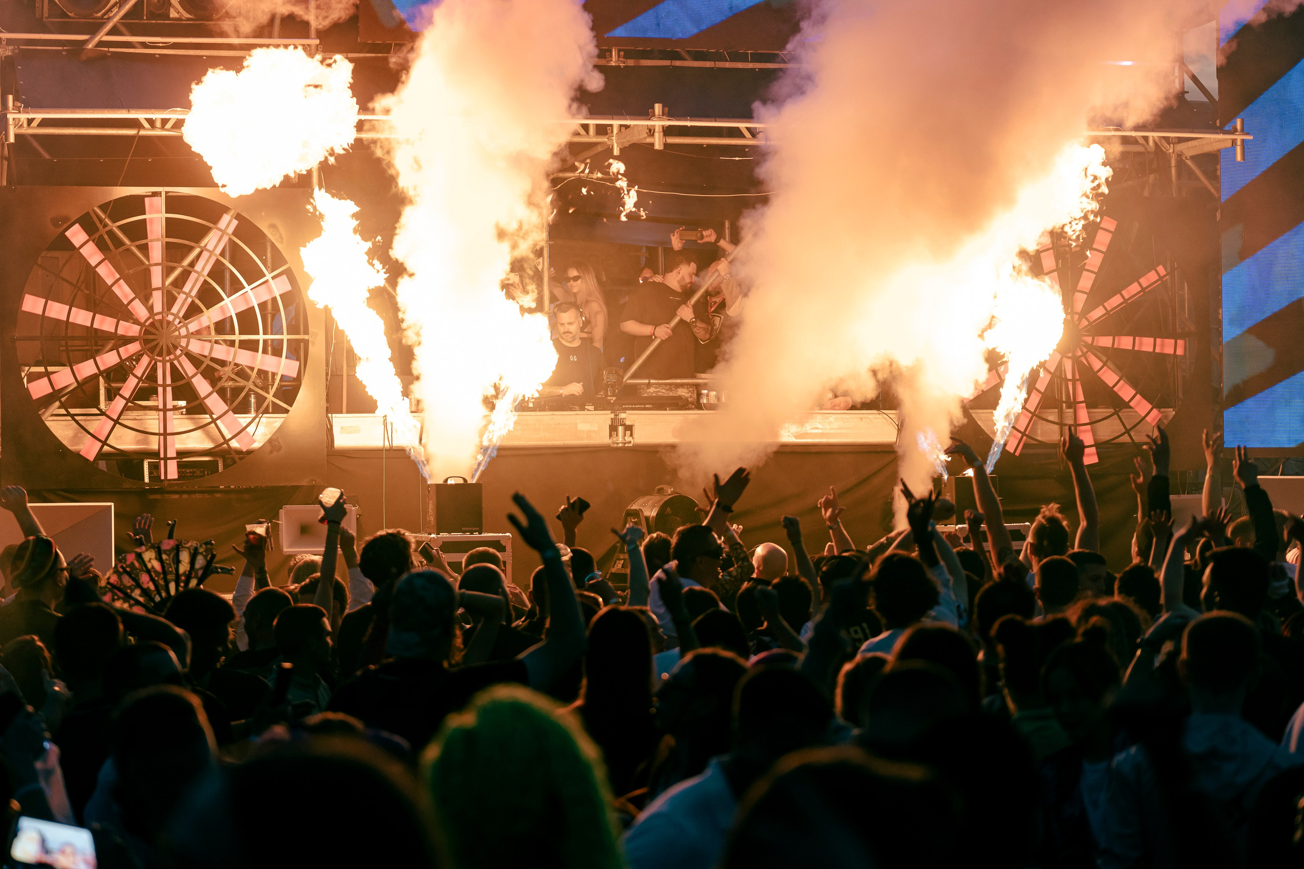 Open air. Гришин Фотограф Екатеринбург/Репортаж/ Корпоративная/Свадебная съемка