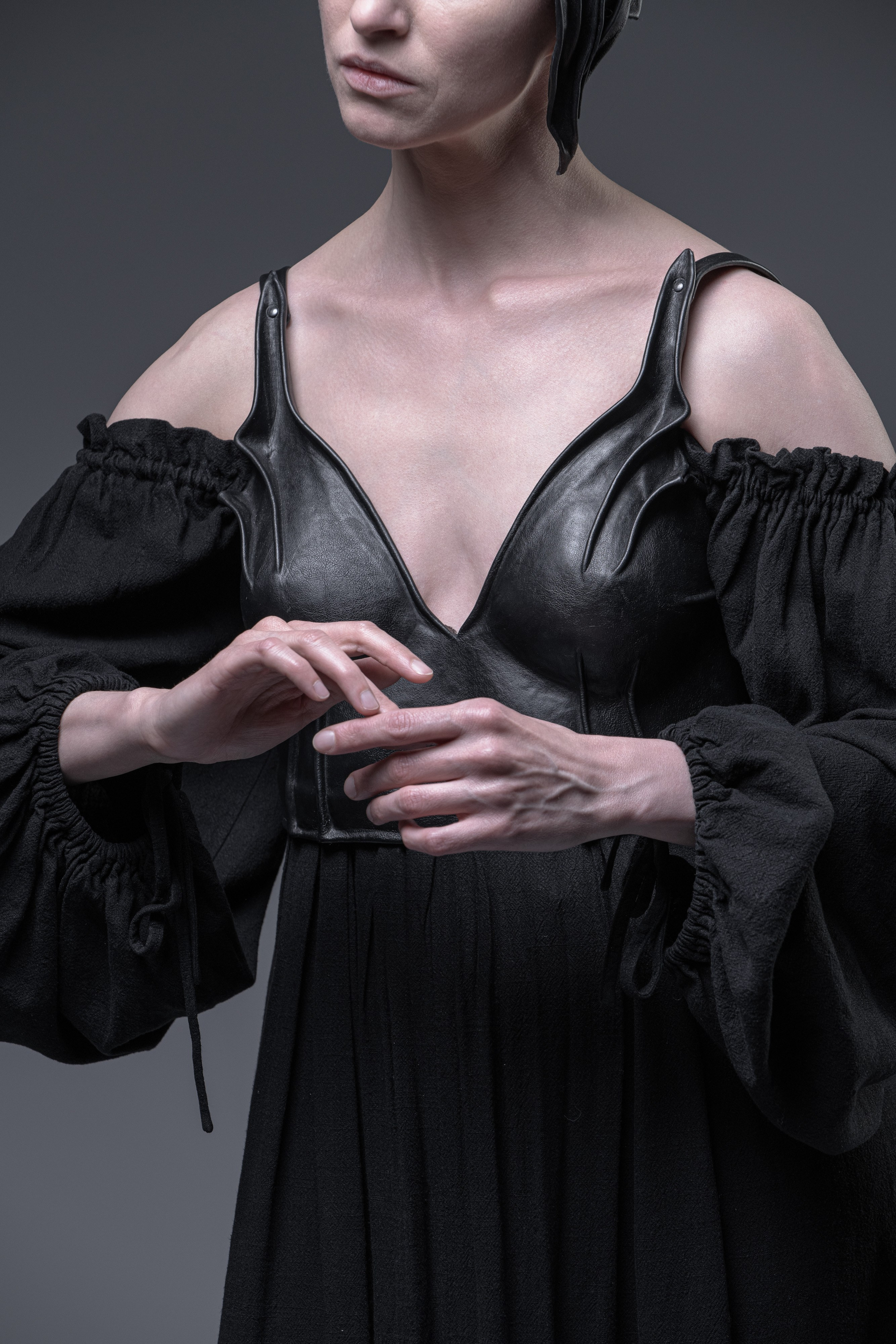 Black leather. Portrait photographer in Minsk Slava Potalakh