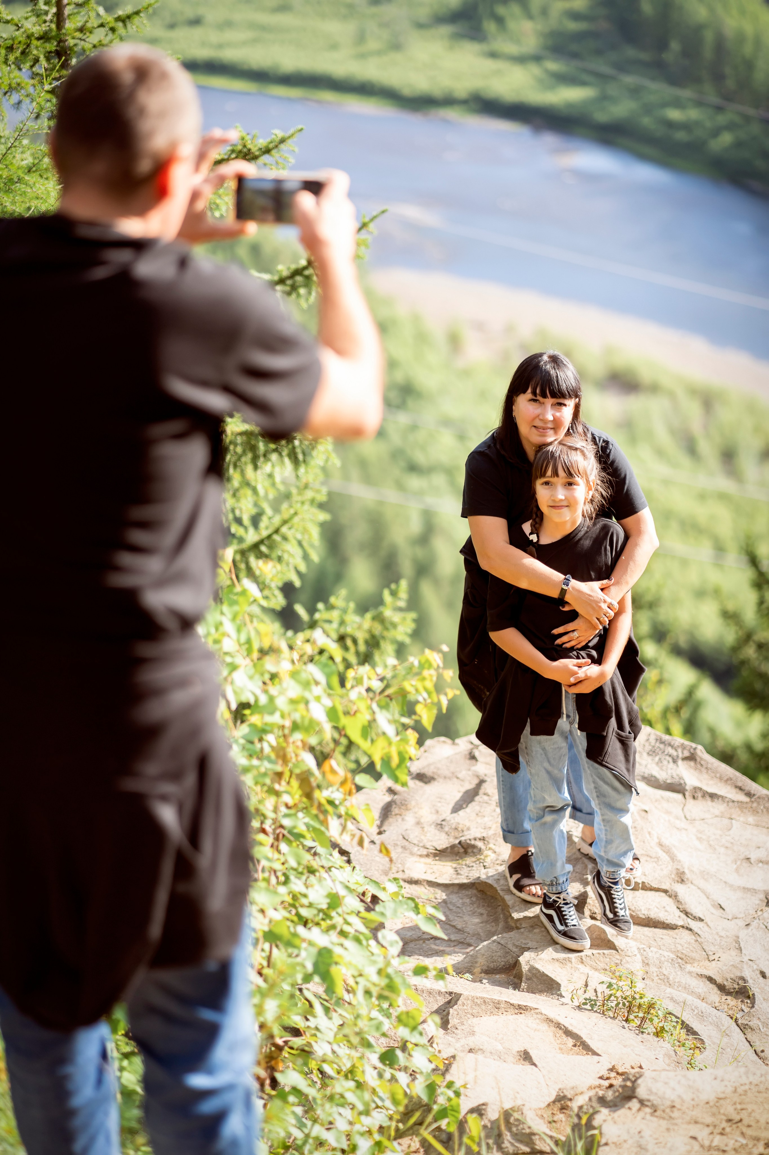 Летняя прогулка на АЯМовской скале. Семейный и детский фотограф в Хабаровске Анна Гриневич