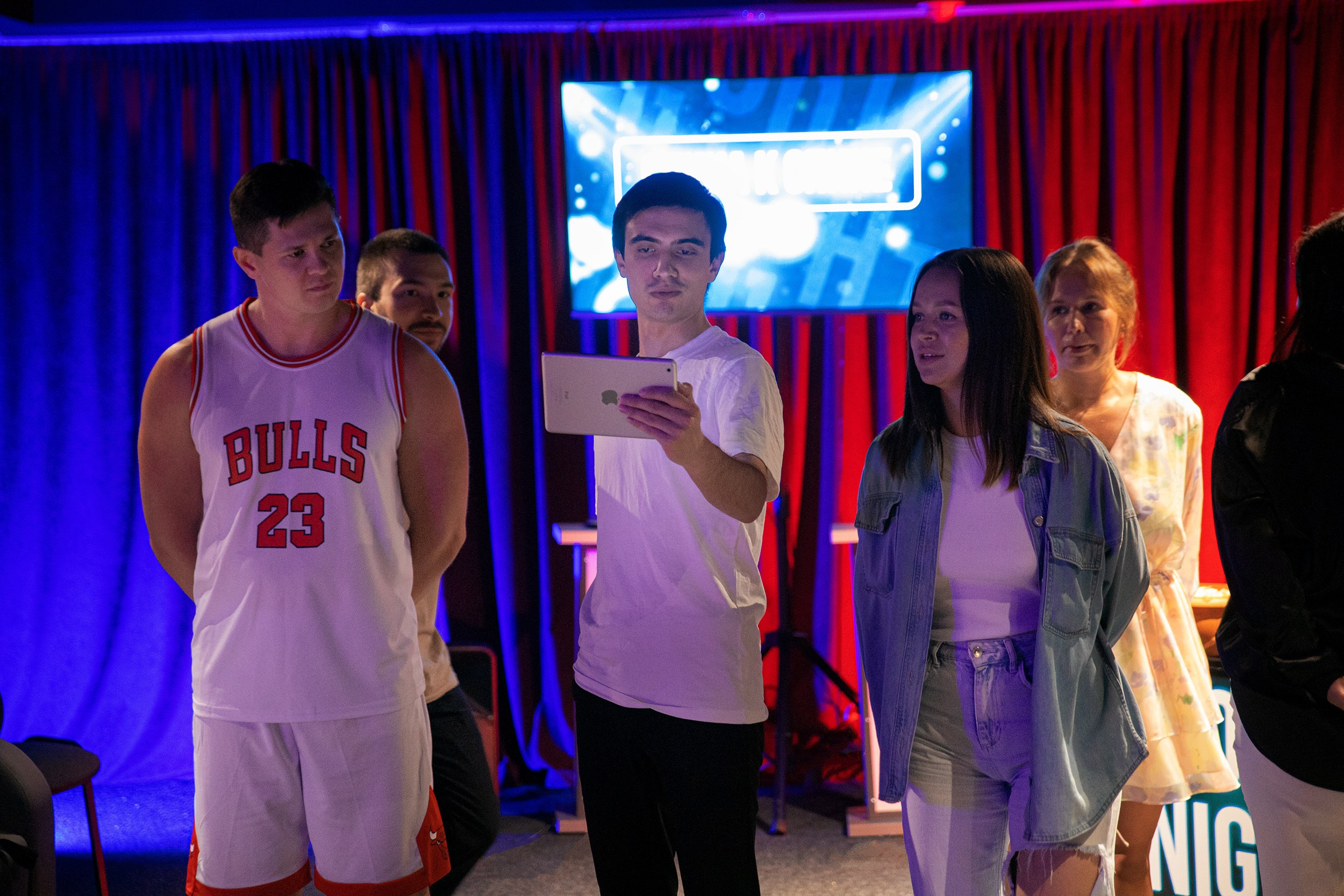 Игра в Good night. Фотограф Тюмень