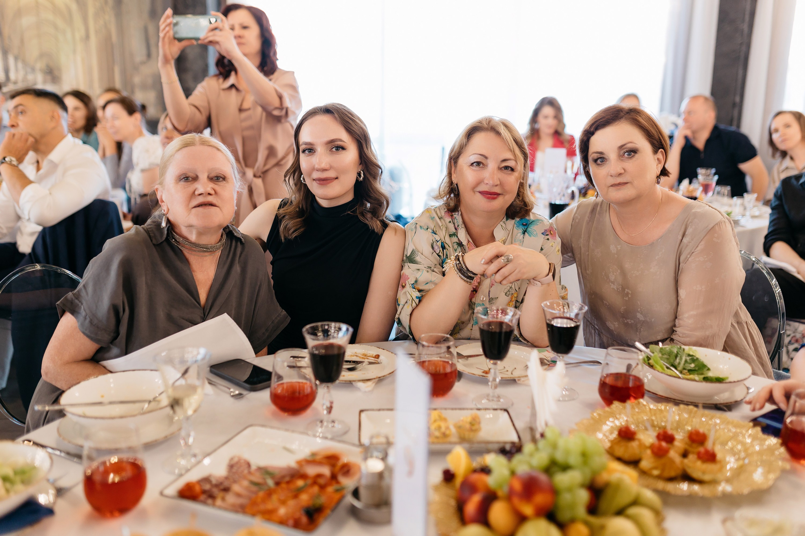 Выпускные. Профессиональный фотограф в Кирове Антон Суслов