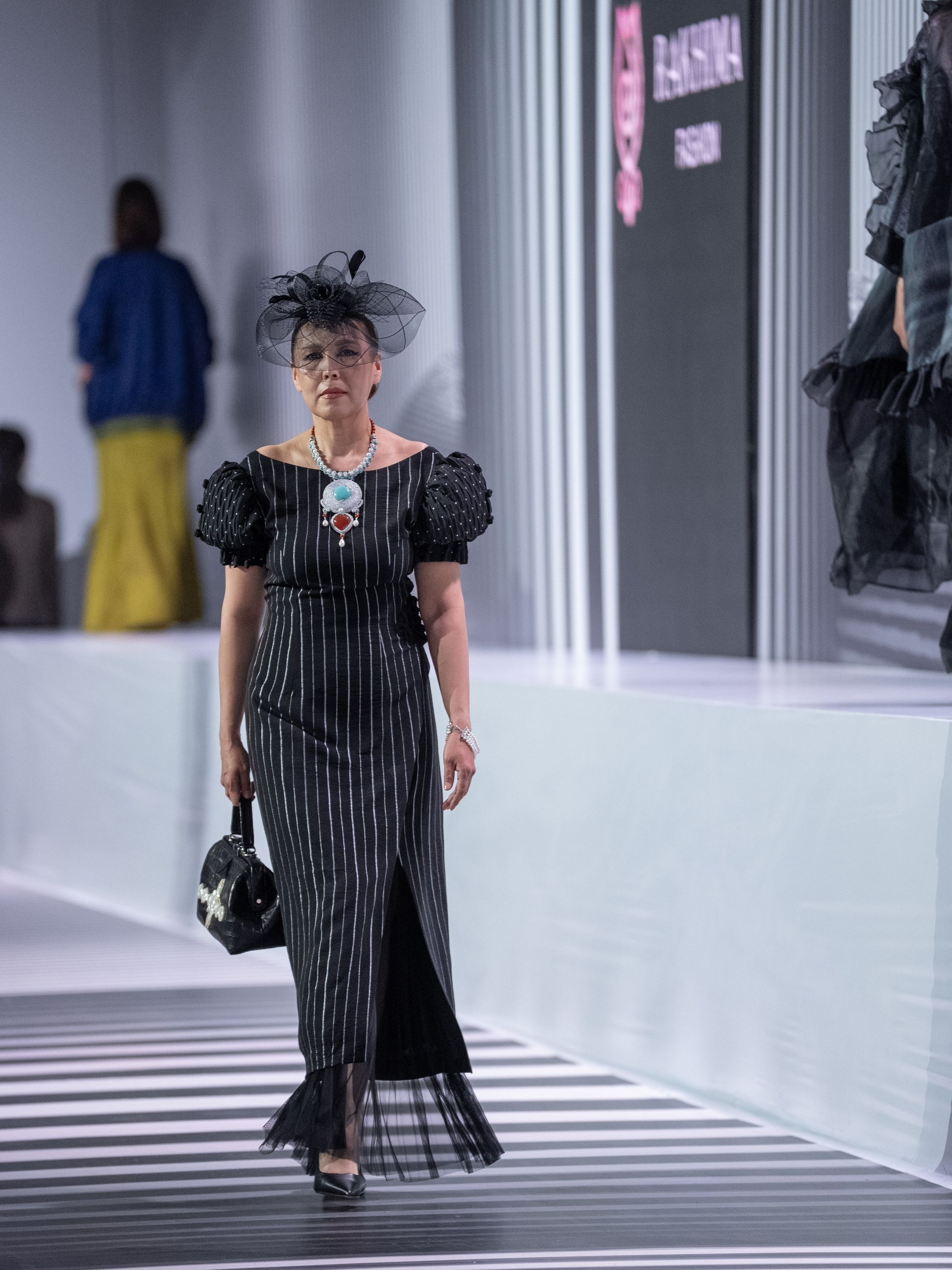 RAKHIMA FASHION (Карлыгаш Косбаева). Сайт Алматинского НЮ АРТ, будуар и фэшн фотографа Дениса Карпенко