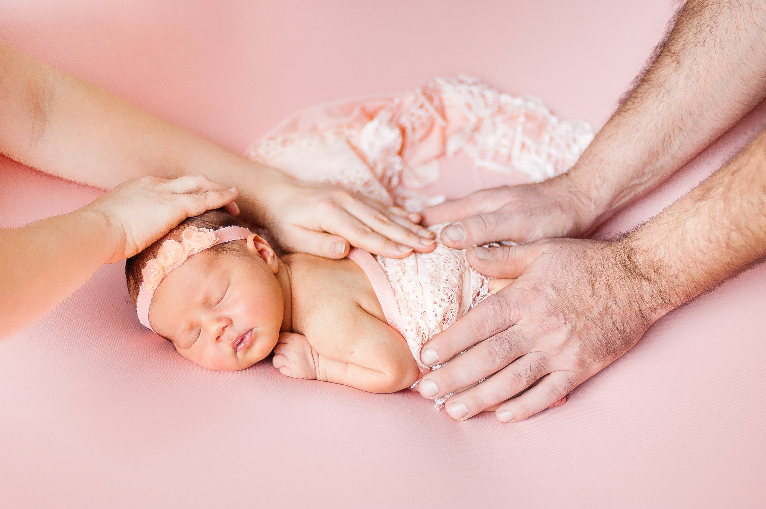 Ксюша, 9 дней. Фотограф новорождённых в Йошкар-Оле Ильмира Сидоркина