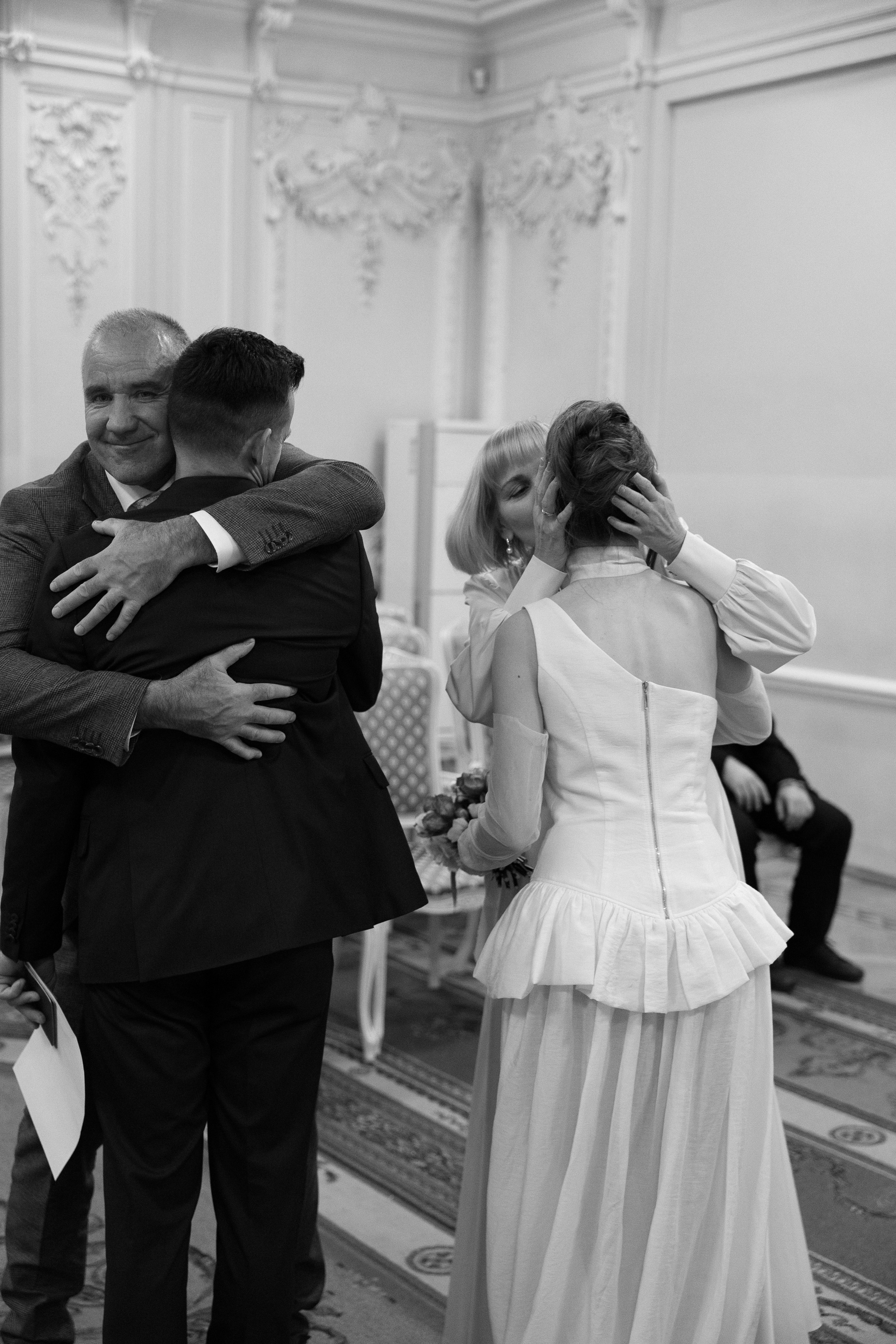 Все начинается с любви. Свадебный фотограф Таня Караисаева