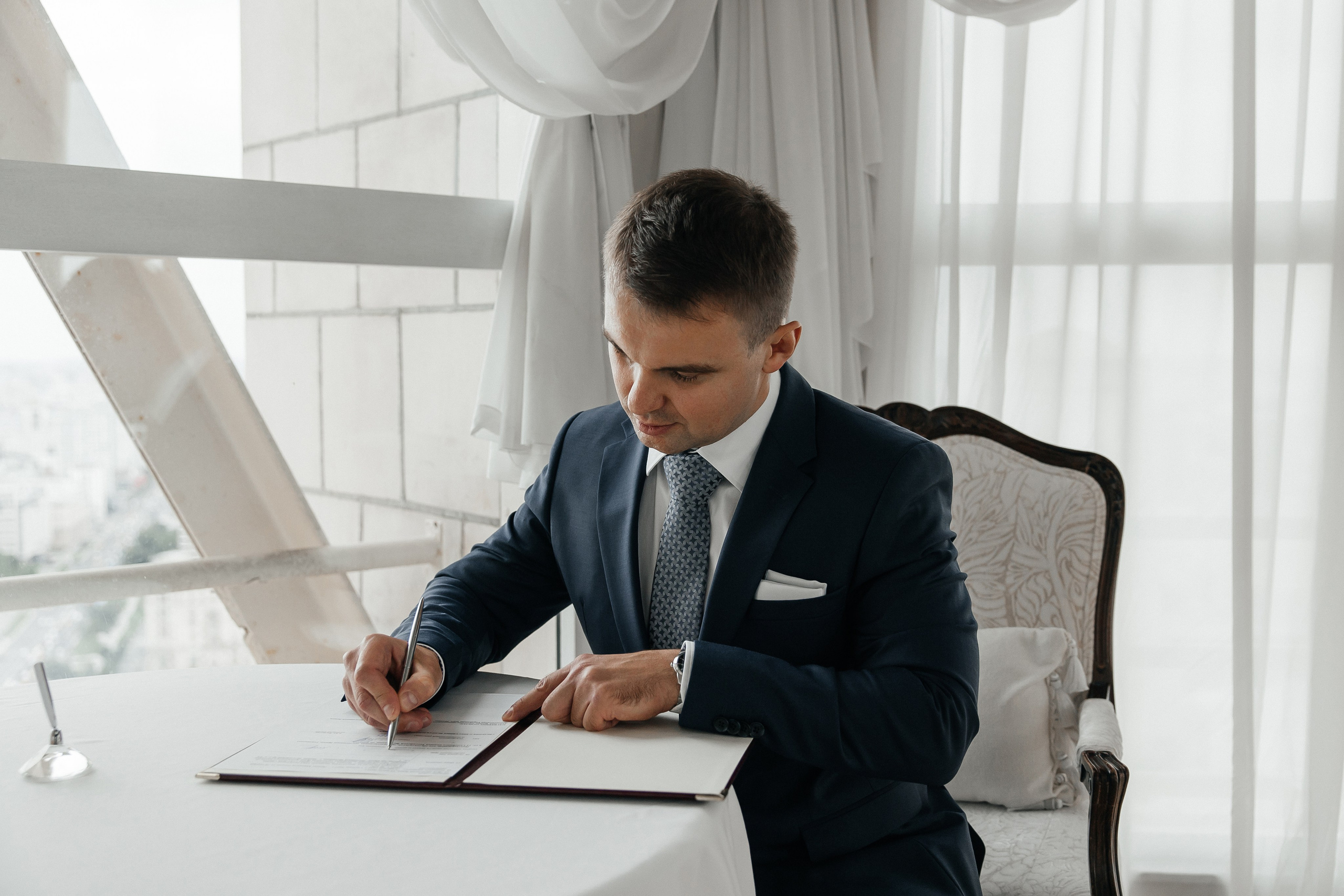 Регистрация брака в гостинице Украина. Свадебный фотограф в Москве Дарья Олендарёва