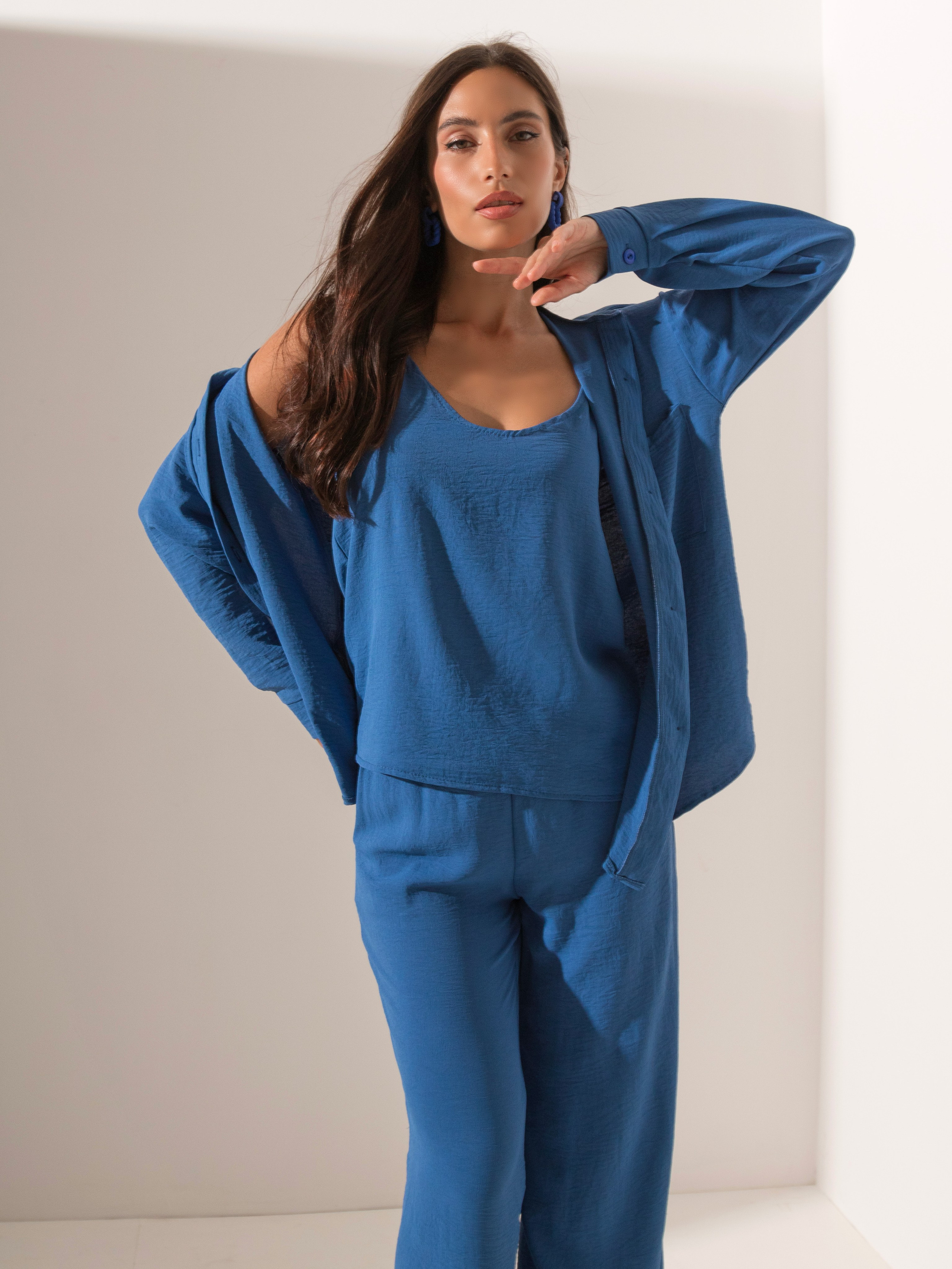 Сложный свет СОЛНЕЧНЫЙ день. Фотостудия для Wildberries Ozon