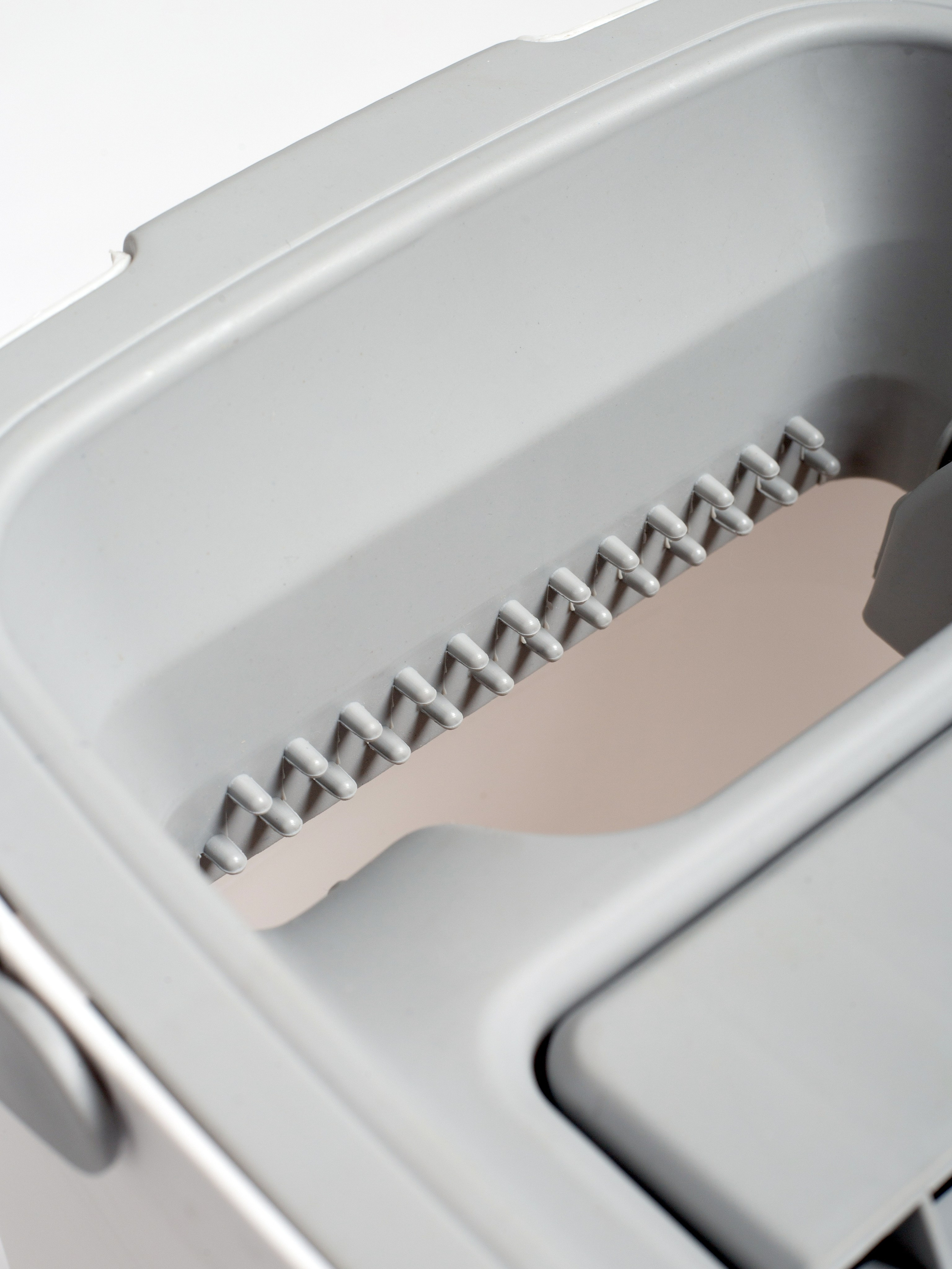 Швабра и коврики для ванной. Фотограф для различных событий, проектов, маркетплейсов, сайтов и мероприятий в Екатеринбурге