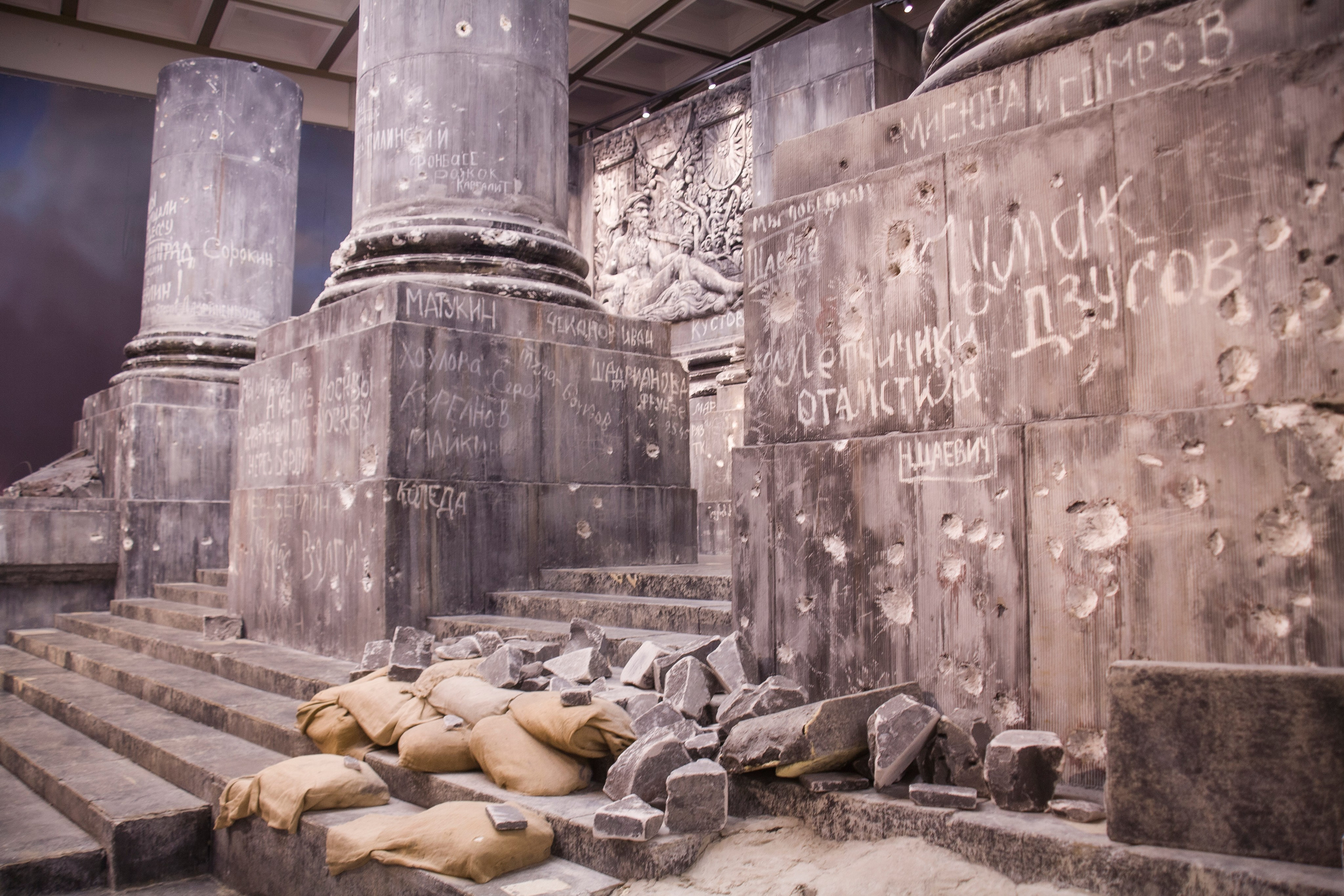 Выставка «Военная Разведка. Гриф Секретно». Фотограф Роман Адлер