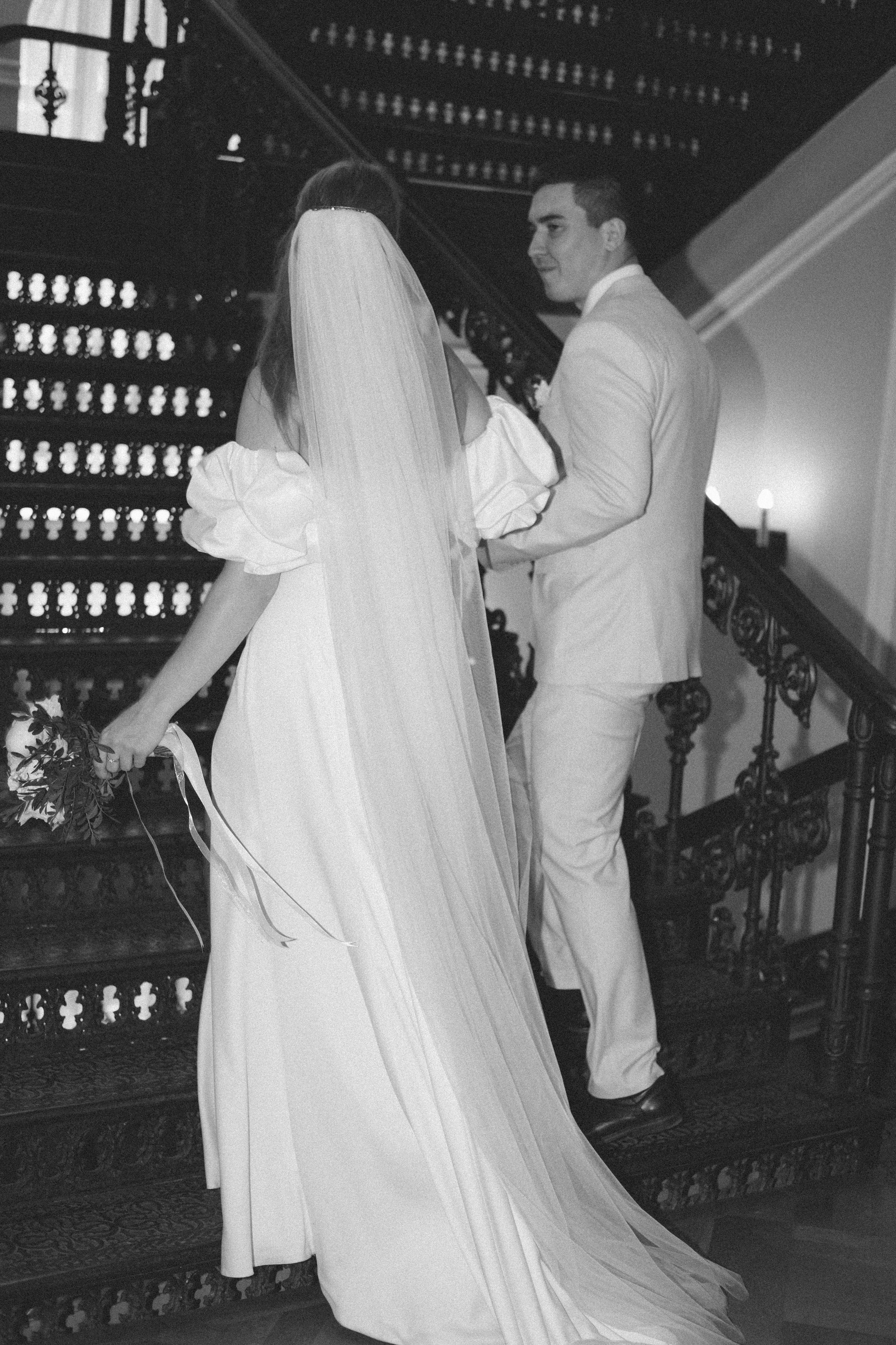 Побежали через фонтан?. Фотограф Москва, Смоленск