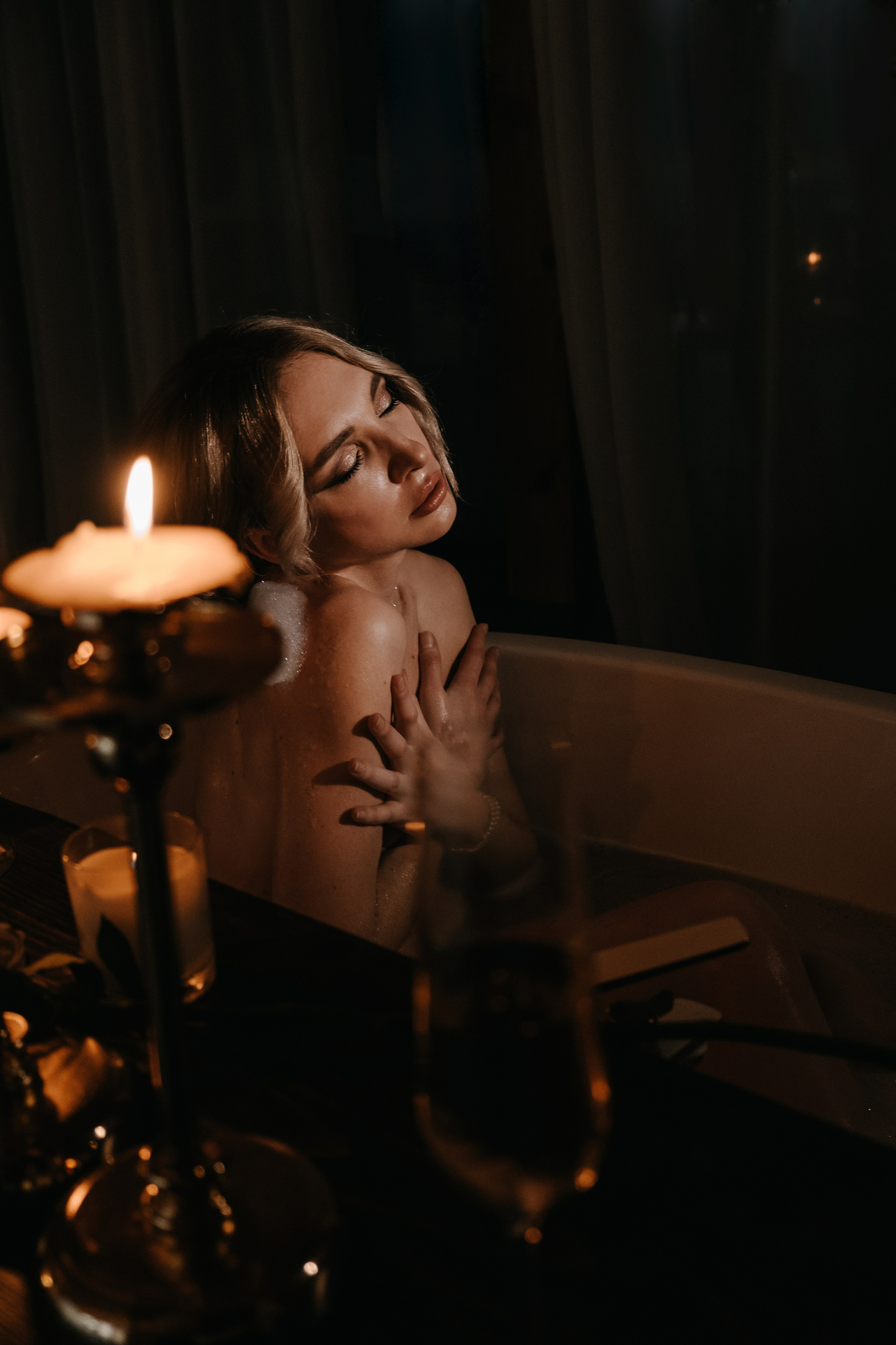 Фотосессия в ванной. Фотограф Москва, Смоленск