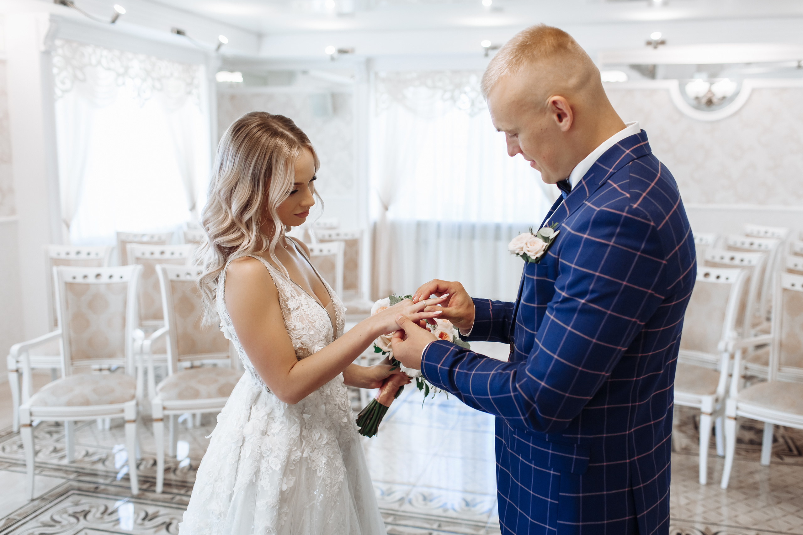 Выездная регистрация в Петергоф лофт. Свадебный фотограф в Санкт-Петербурге и Петергофе Андрей Заяц