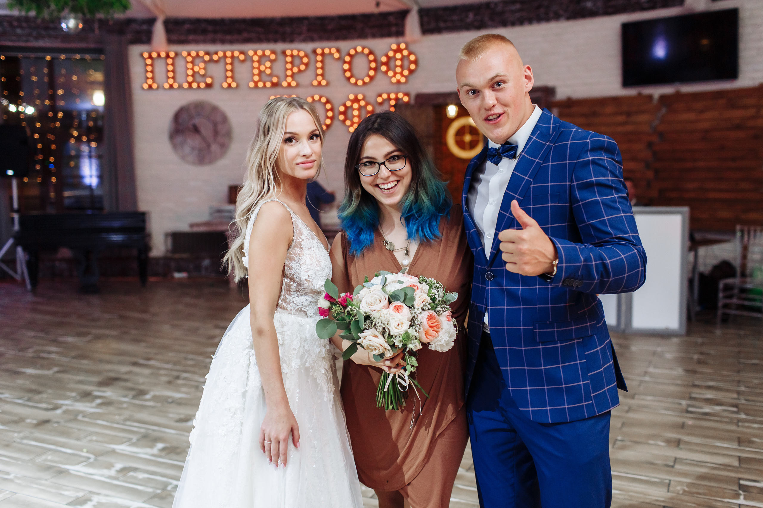 Выездная регистрация в Петергоф лофт. Свадебный фотограф в Санкт-Петербурге и Петергофе Андрей Заяц