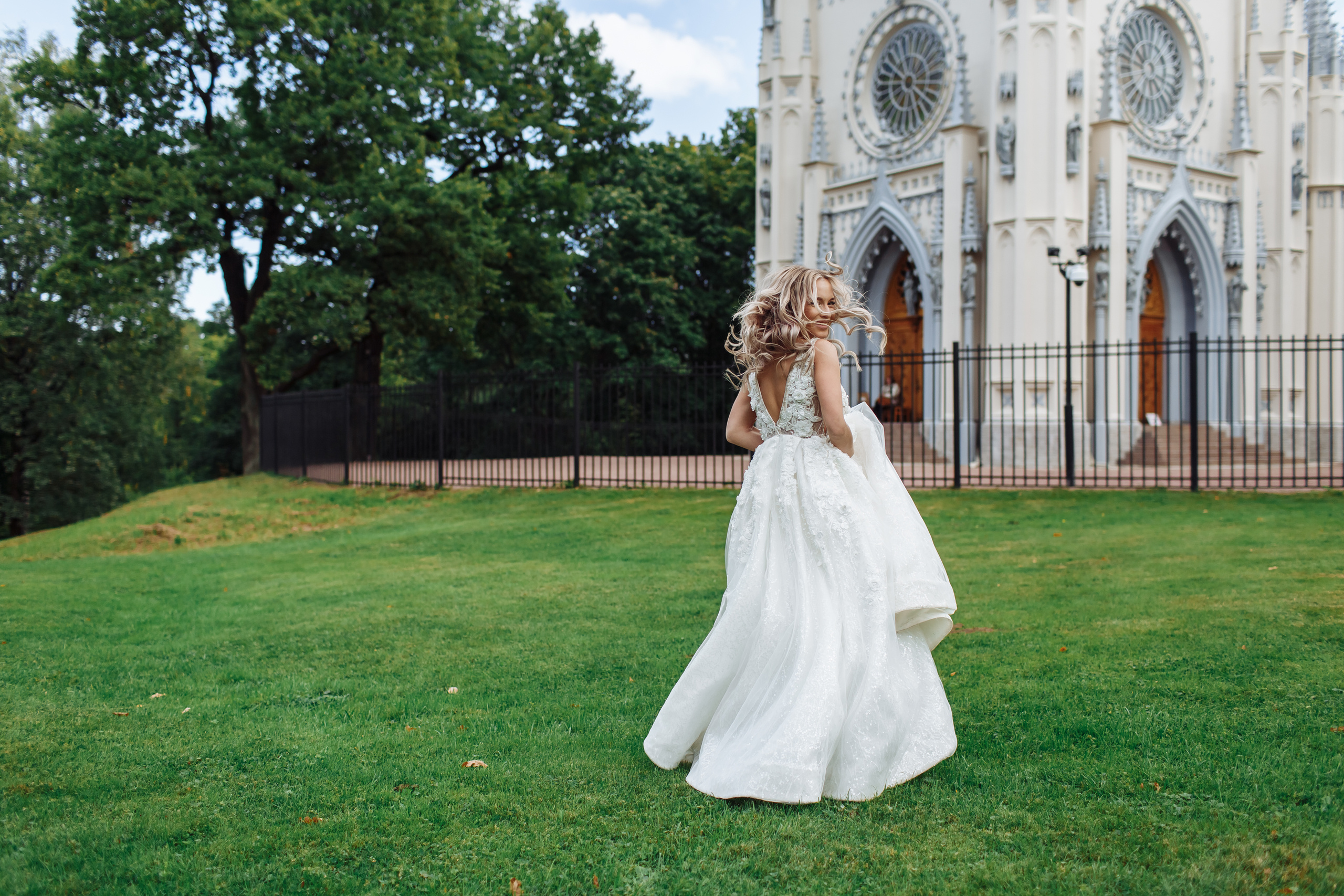 Выездная регистрация в Петергоф лофт. Свадебный фотограф в Санкт-Петербурге и Петергофе Андрей Заяц