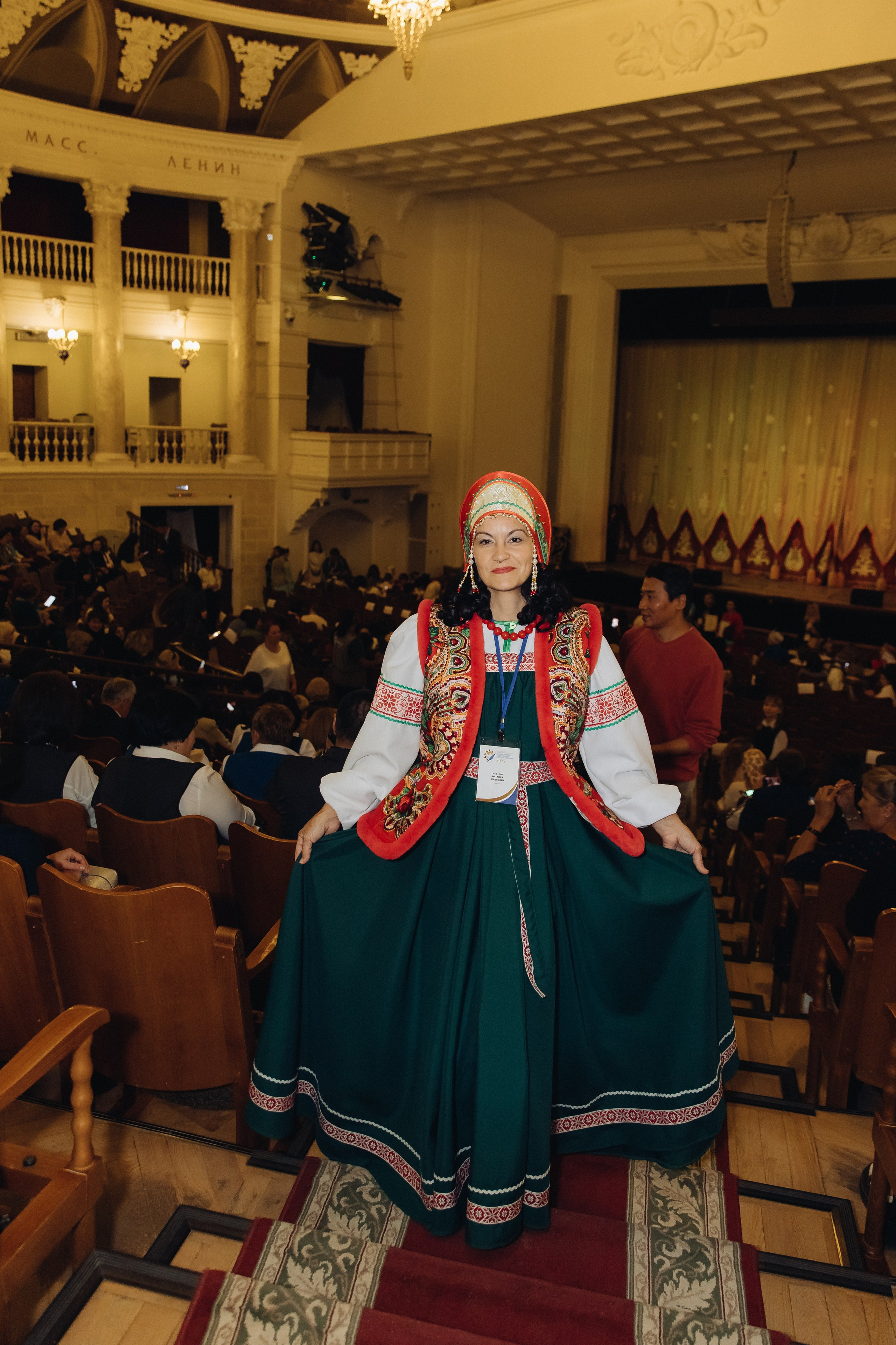 Лучший учитель родного языка и литературы 2025. Свадебный и семейный фотограф в Улан-Удэ