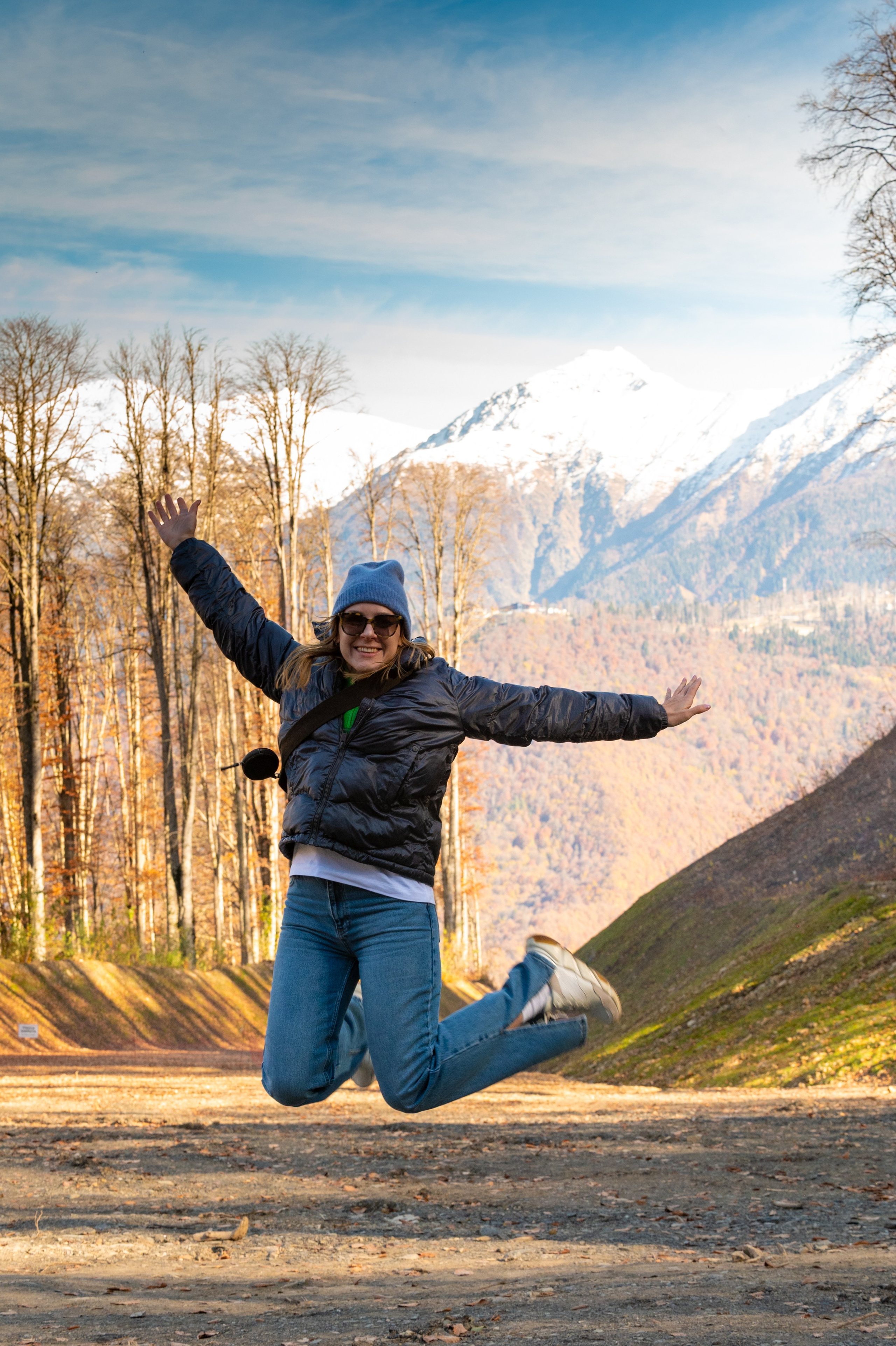 Mice мероприятие — прогулка на водопад Поликаря на курорте Красная Поляна. Репортажный фотограф в Красной Поляне и Сочи Павлюченко Екатерина
