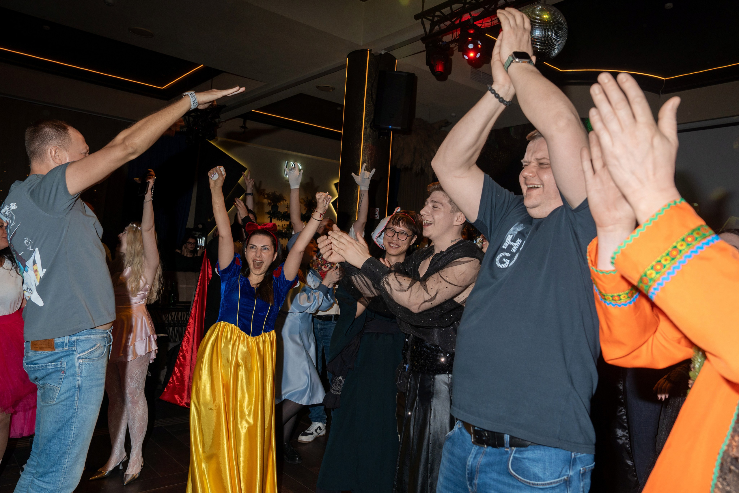 Гала-ужи «Акваполис». Репортажный фотограф в Красной Поляне и Сочи Павлюченко Екатерина