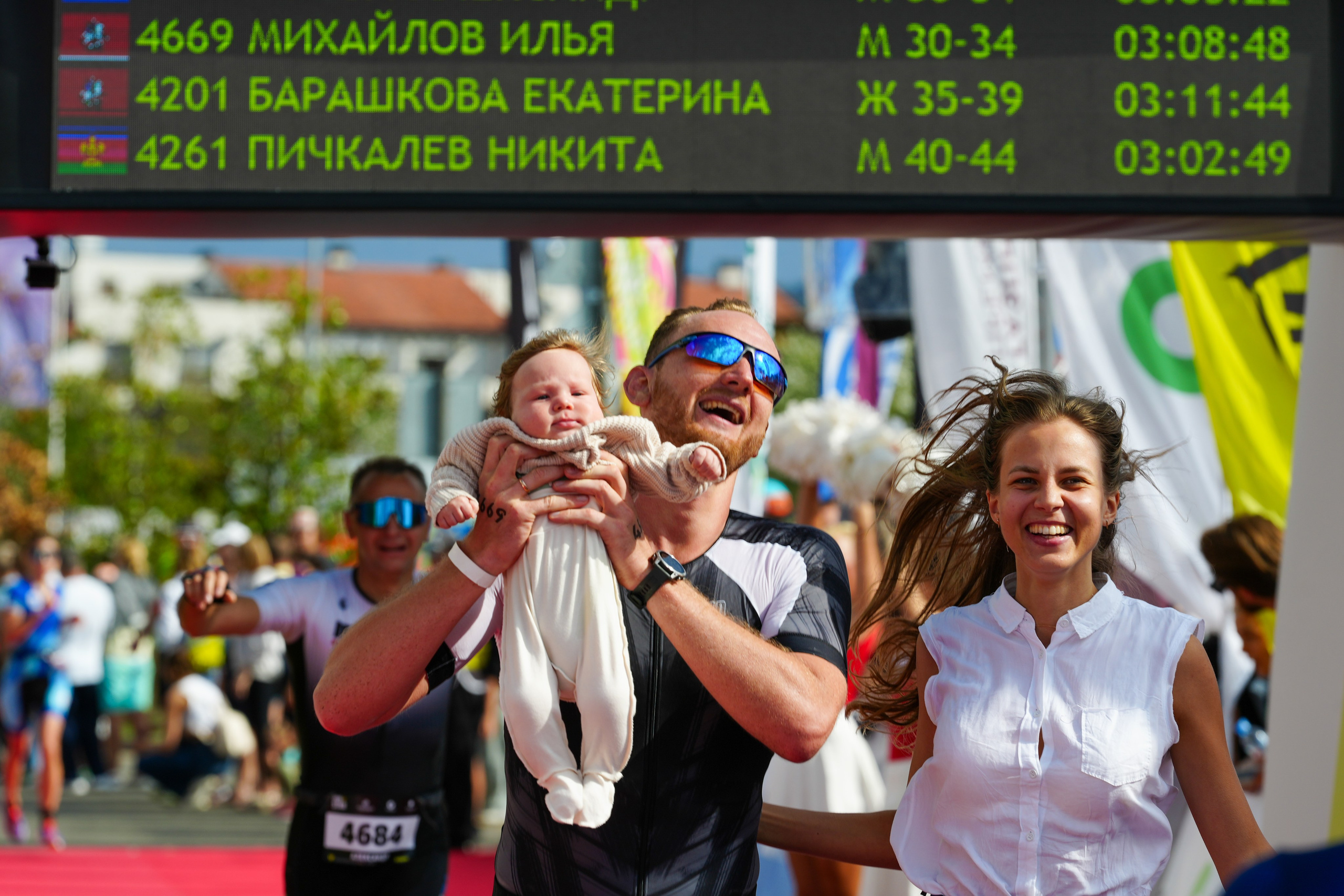 Фотоотчет партнерской интеграции для компании TELE2 на фестивале Ironstar. Репортажный фотограф в Красной Поляне и Сочи Павлюченко Екатерина