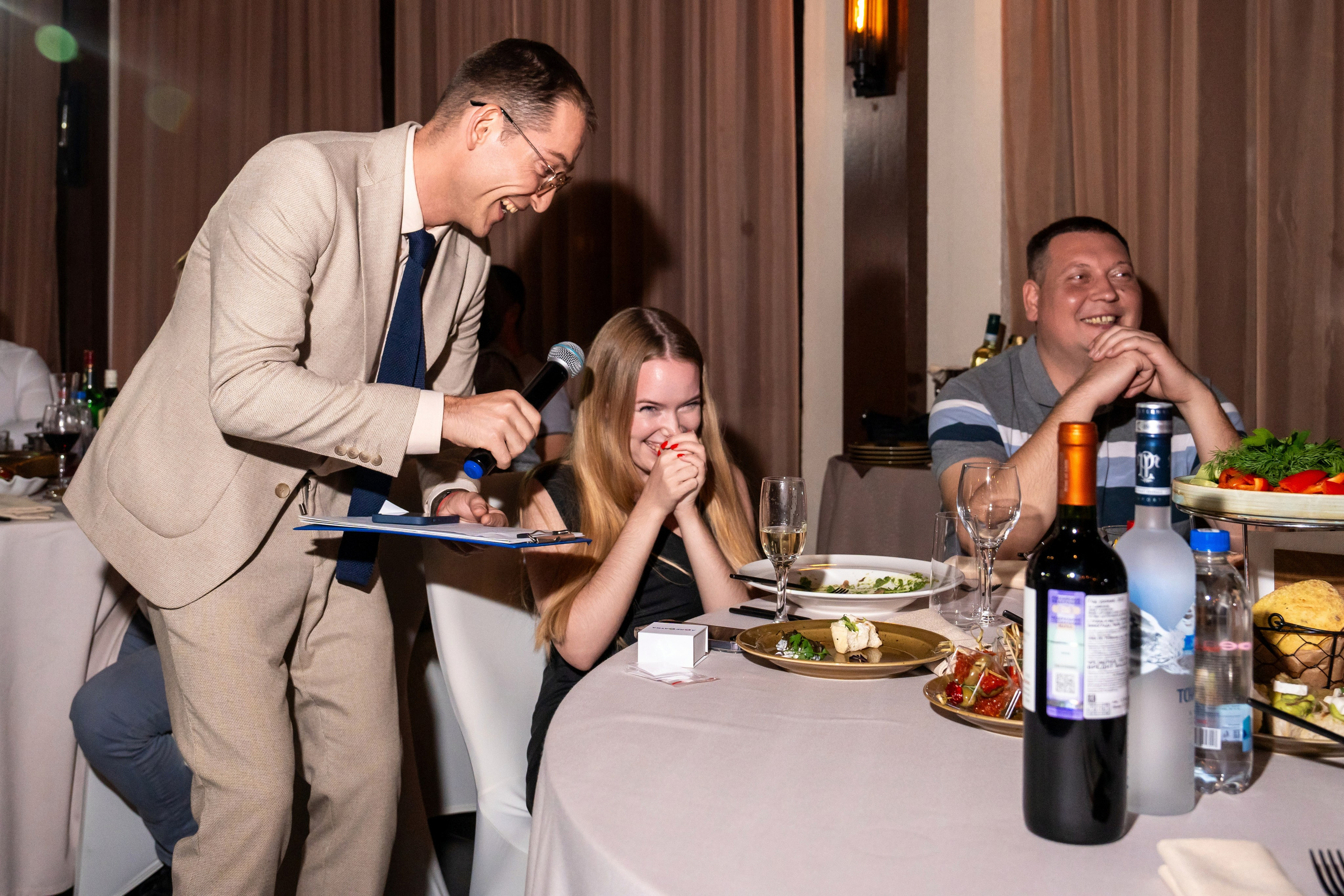 Гала-ужин для компании «Agregatka». Репортажный фотограф в Красной Поляне и Сочи Павлюченко Екатерина