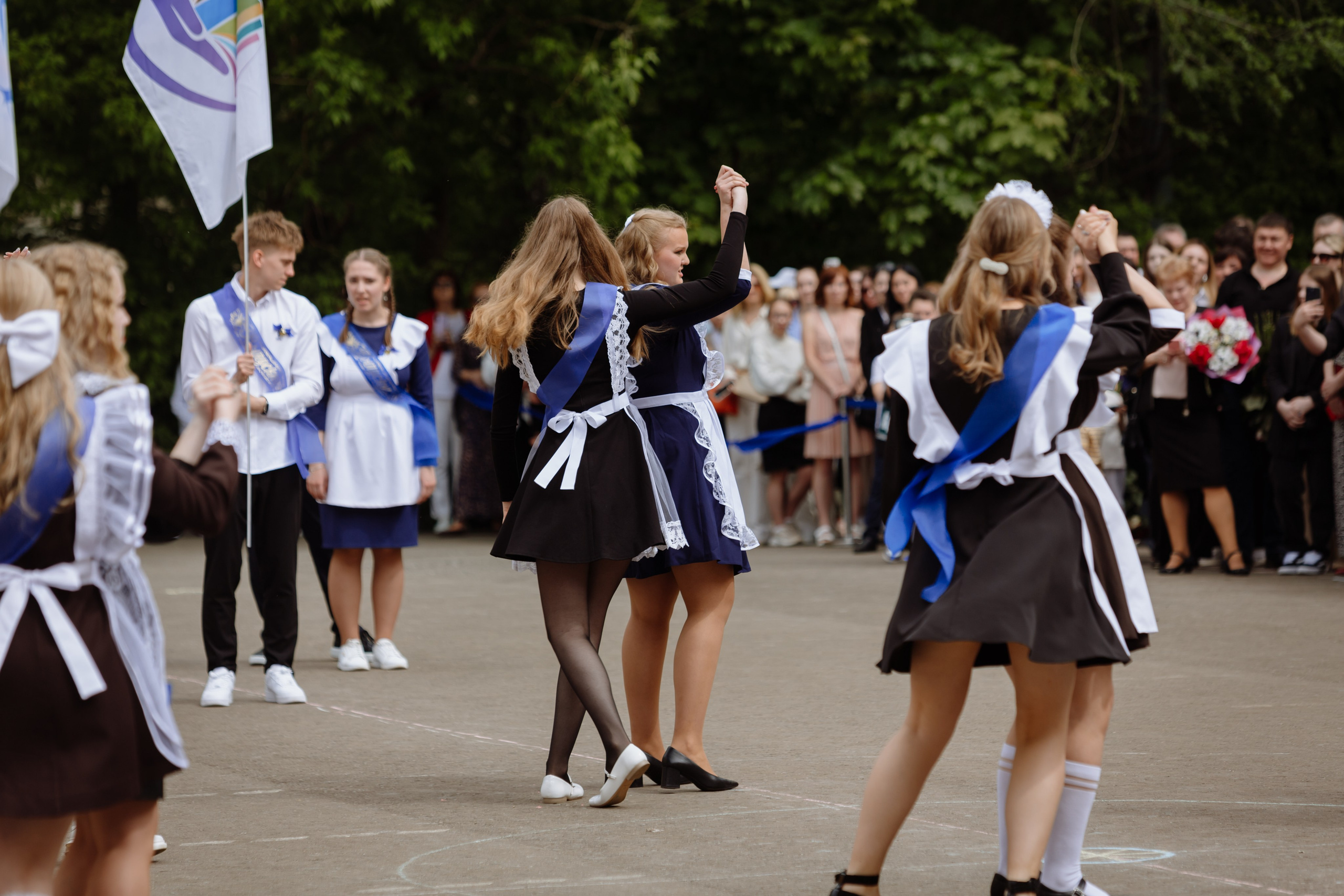 Последний звонок 2024 (3 часа фотосъемки). Профессиональный фотограф Надежда Антонова