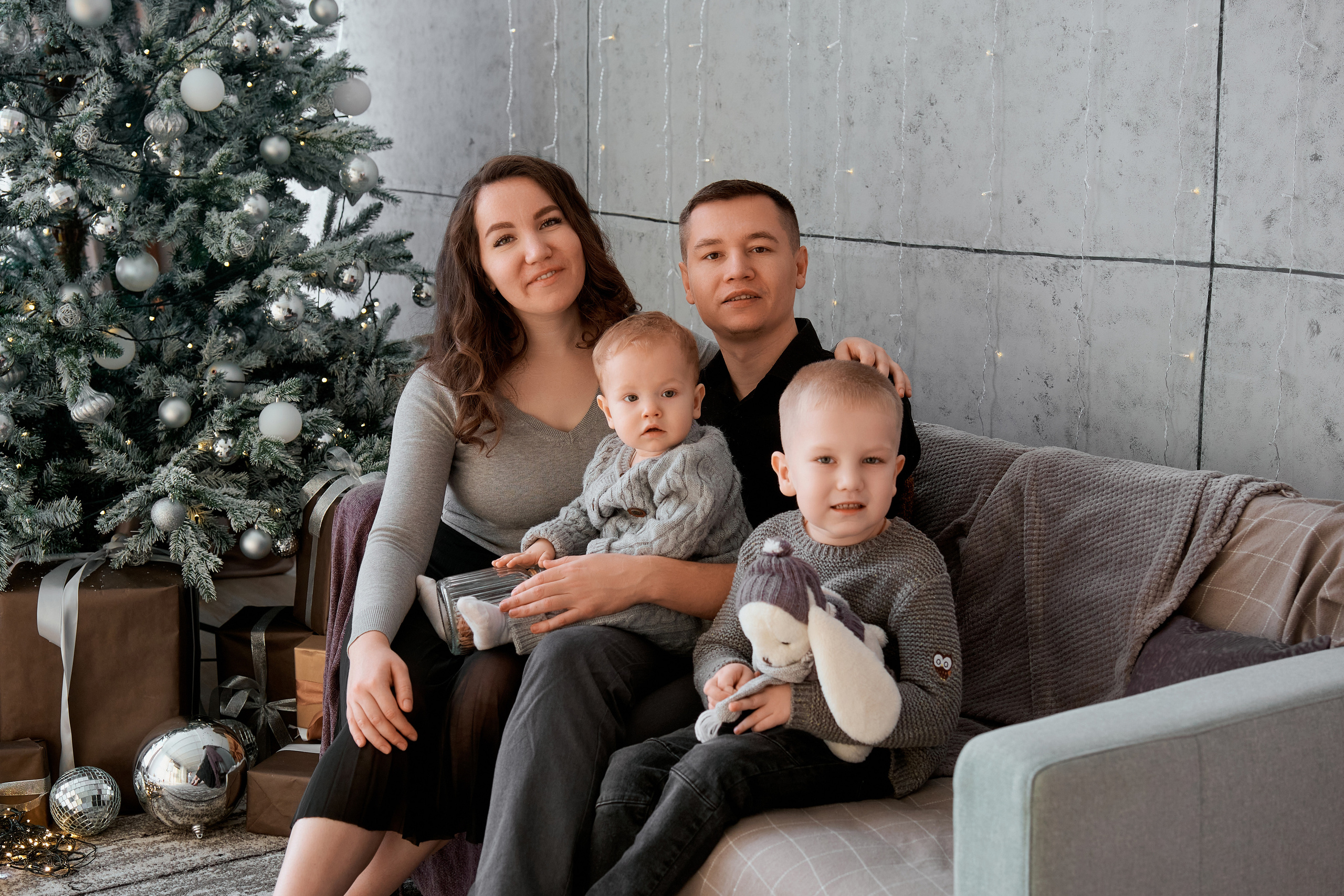 Новогодняя семейная фотосессия. Фотограф Таганрог Анна Трайжон