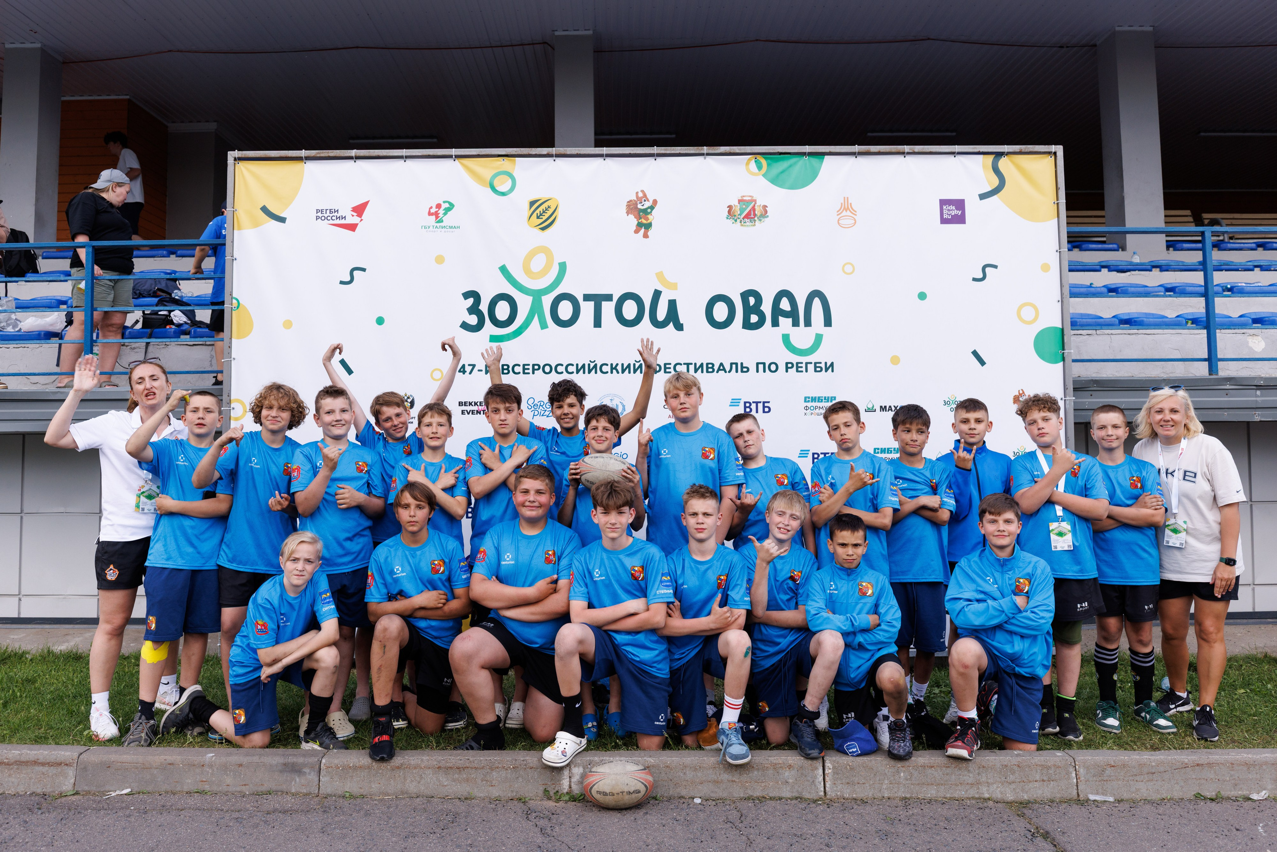 Золотой овал 2025. Спортивный фотограф Алексей Соломин