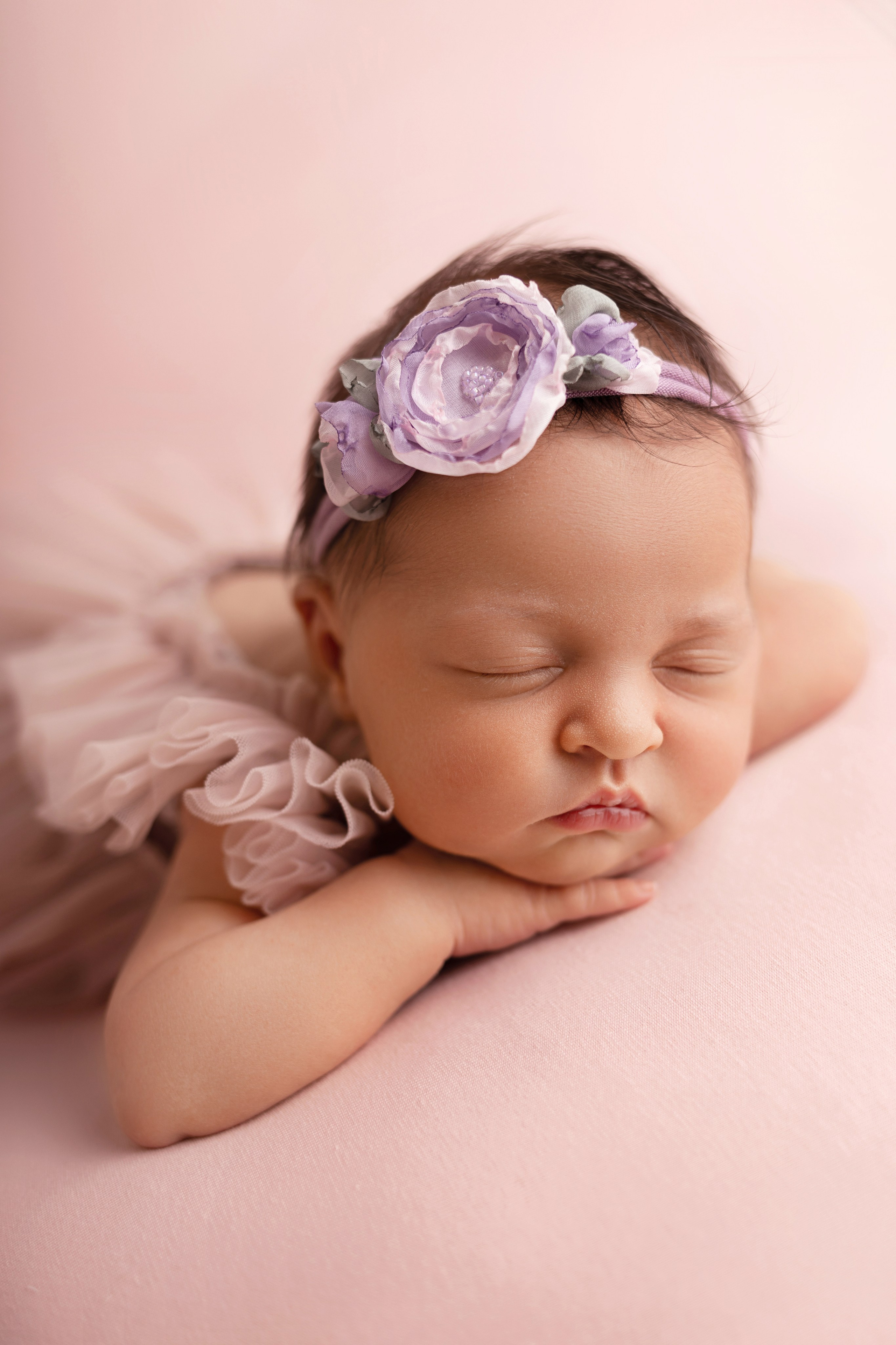 Классическая фотосессия малыша. Фотограф новорожденных малышей в Омске и Омской области Эльвира Камаева