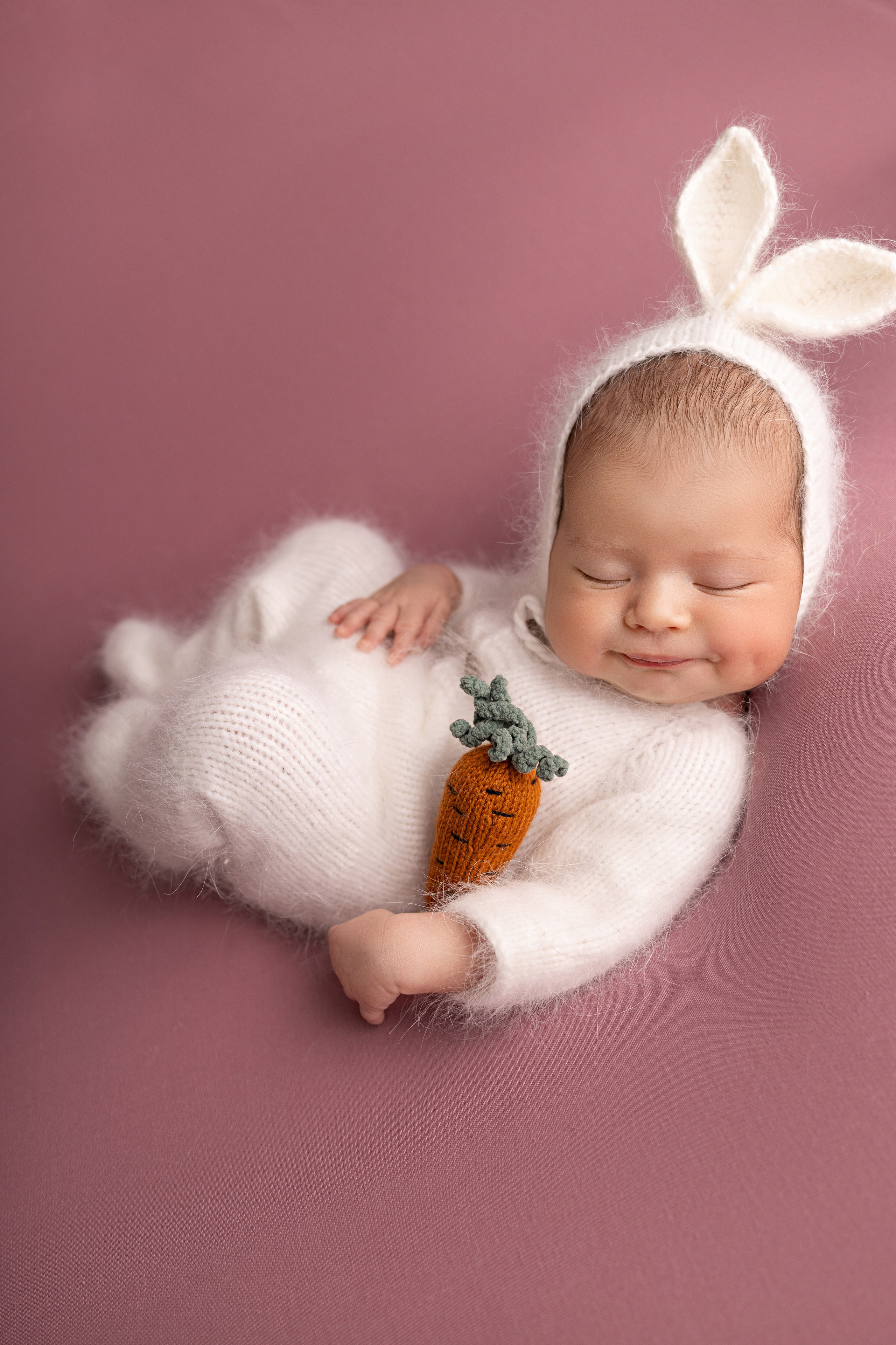 Классическая фотосессия малыша. Фотограф новорожденных малышей в Омске и Омской области Эльвира Камаева