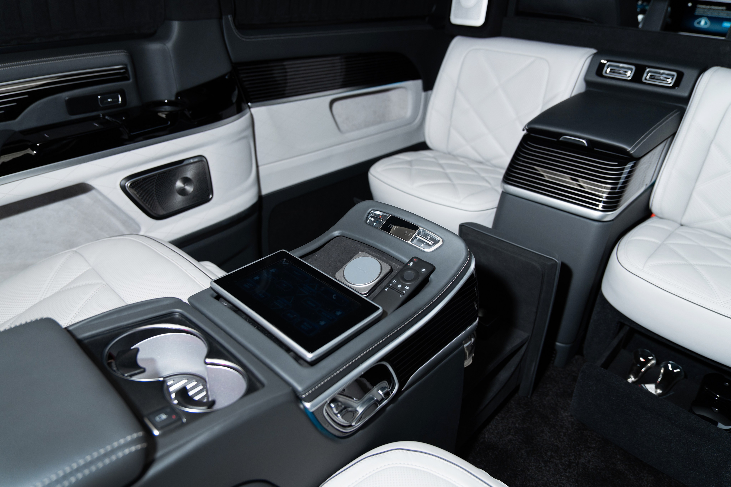 Mercedes-Benz V-Class. Автомобильный фотограф Светлана Усова