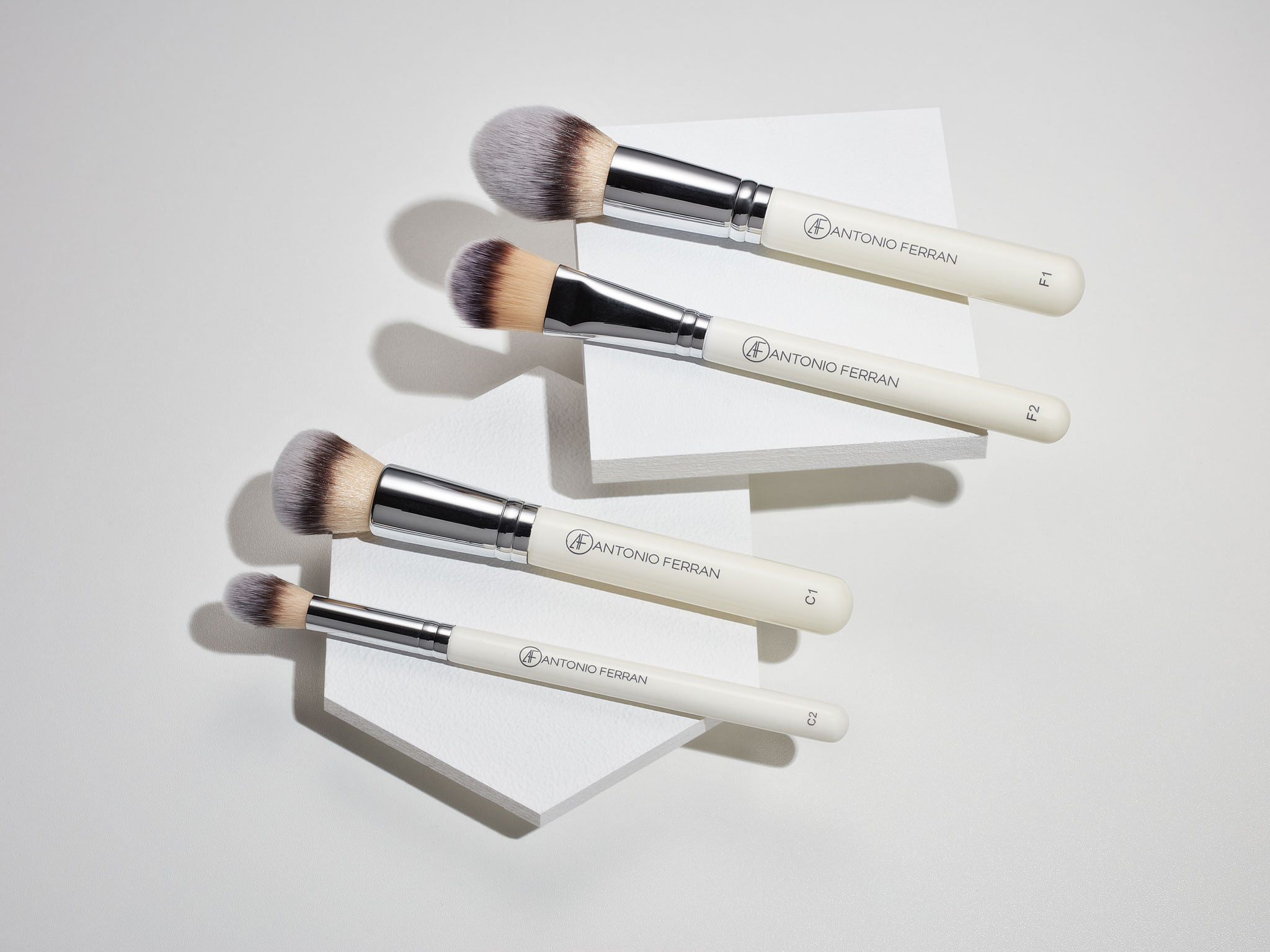 Имиджевая и рекламная фотосъемка товаров в Санкт-Петербурге. Фотограф Дмитрий Мельников. Санкт-Петербург