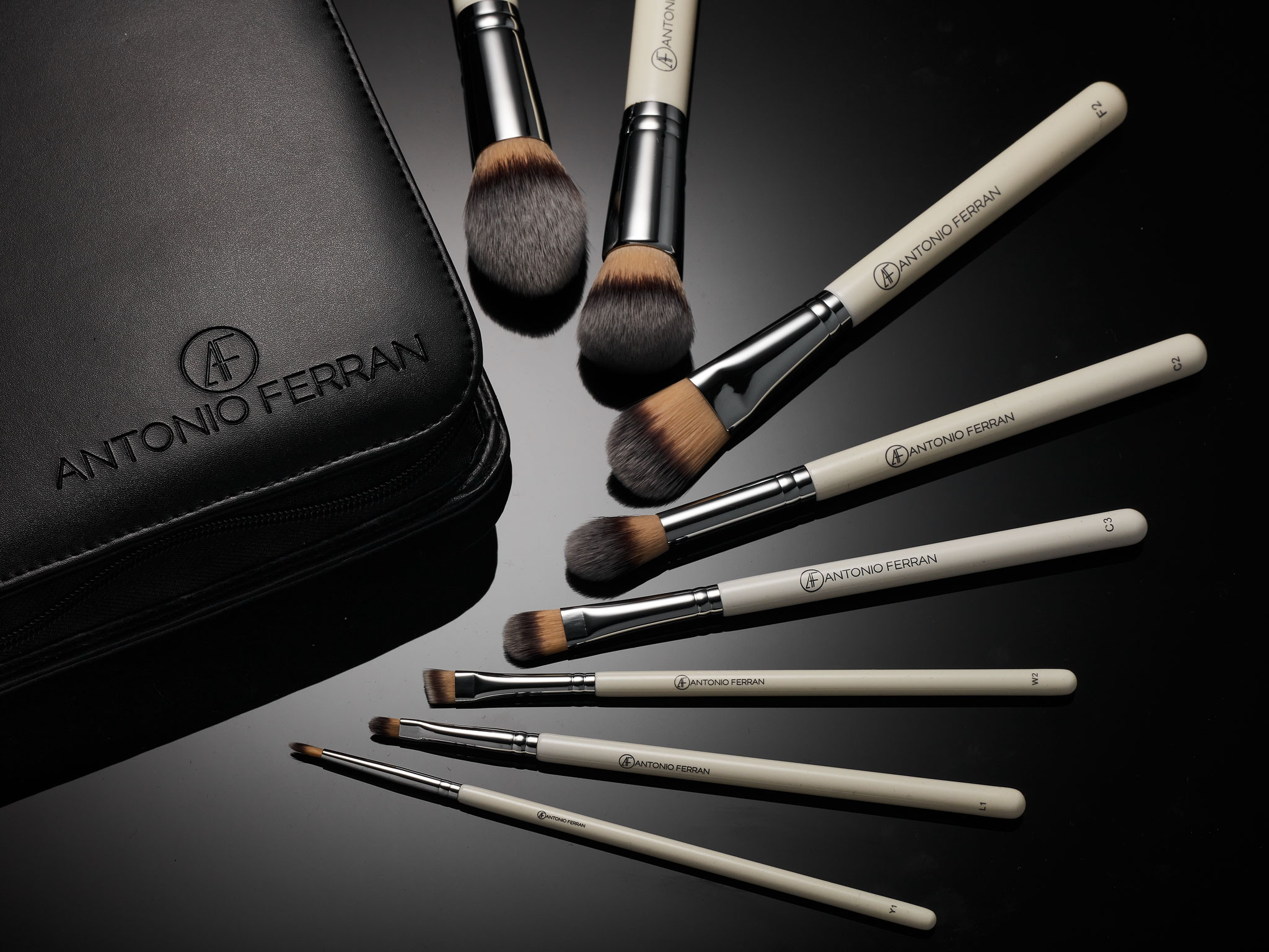 Имиджевая и рекламная фотосъемка товаров в Санкт-Петербурге. Фотограф Дмитрий Мельников. Санкт-Петербург