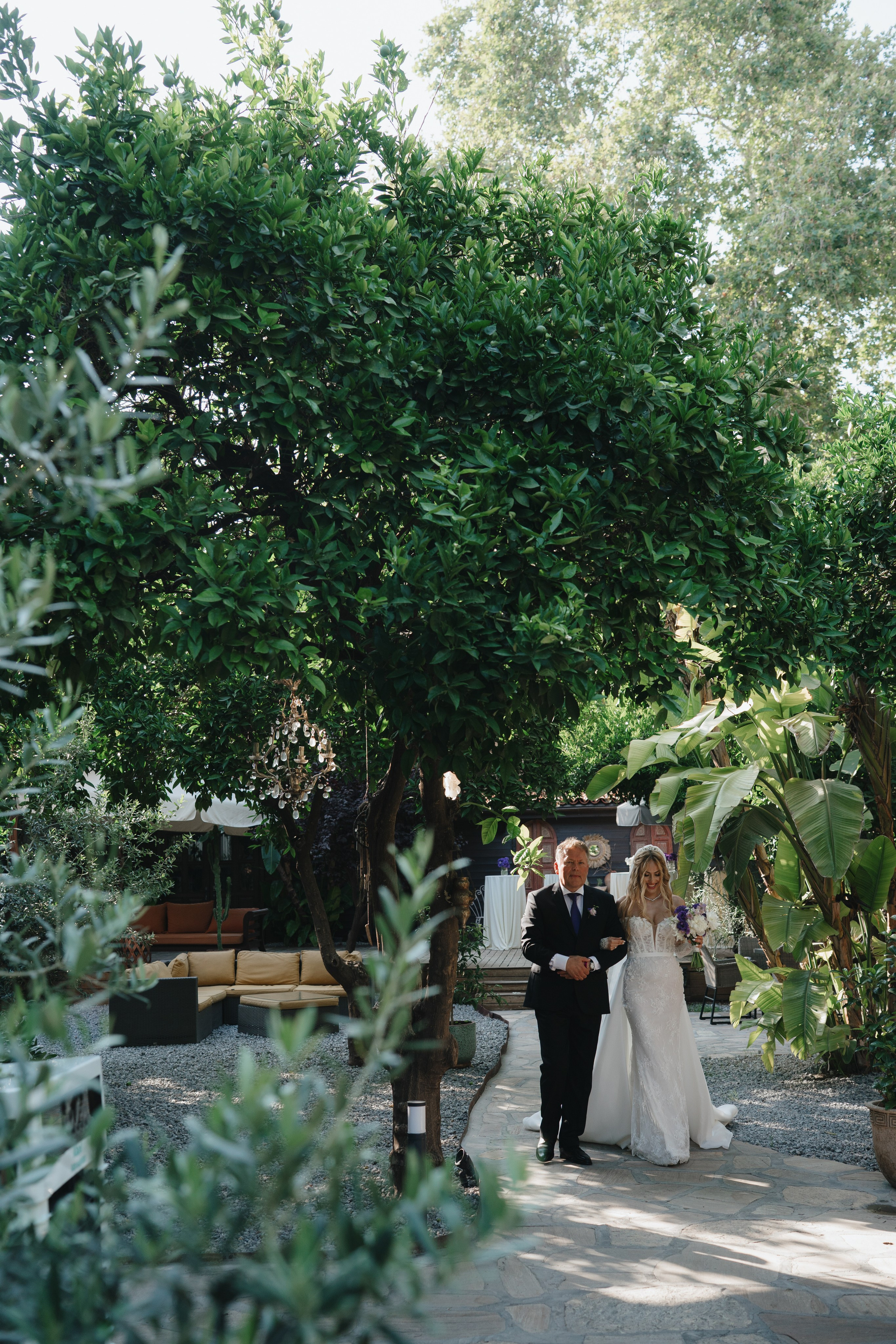 Casa Sur. Wedding & Documentary Photographer based in Nuremberg — available across Europe & Turkey | Vitalii Nasonov