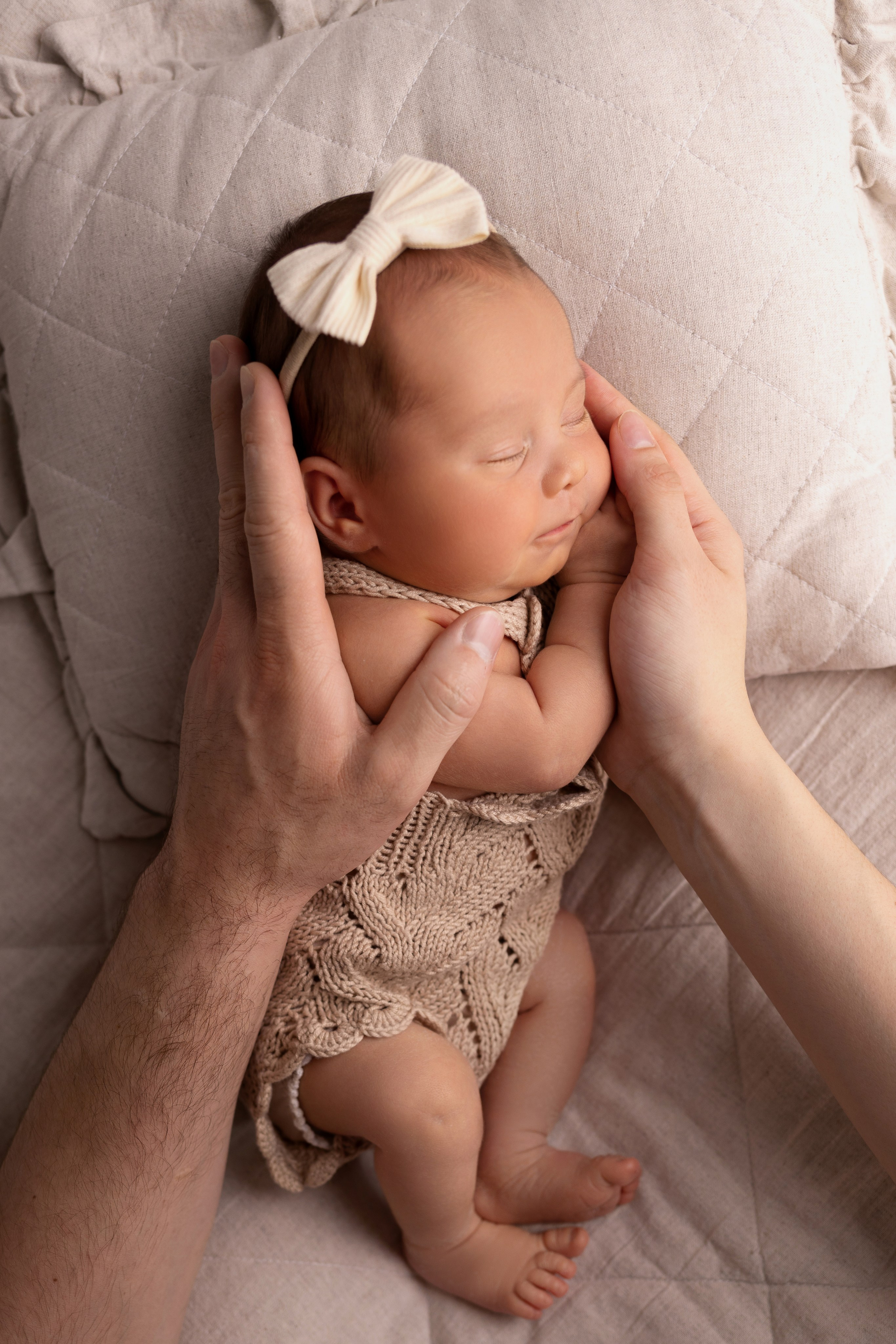 Newborn съемка в стиле Лайф. Фотограф новорожденных малышей в Омске и Омской области Эльвира Камаева