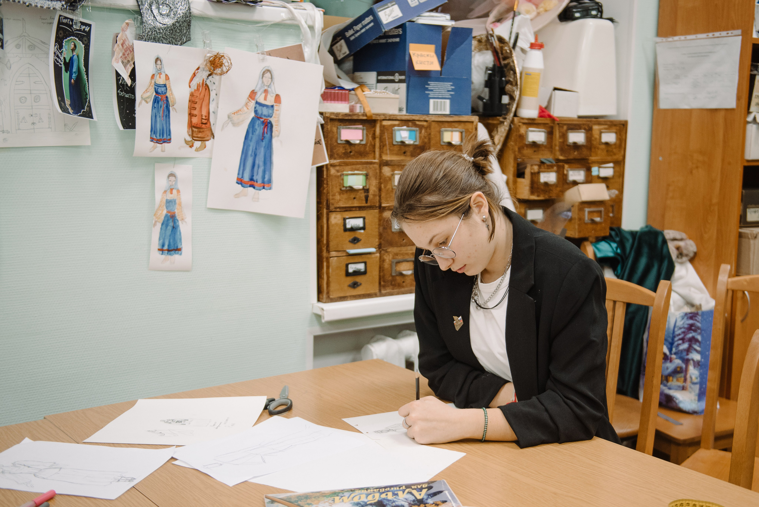 ТЮТ. За сценой. Мастерские. Фотограф Алиса Калинина