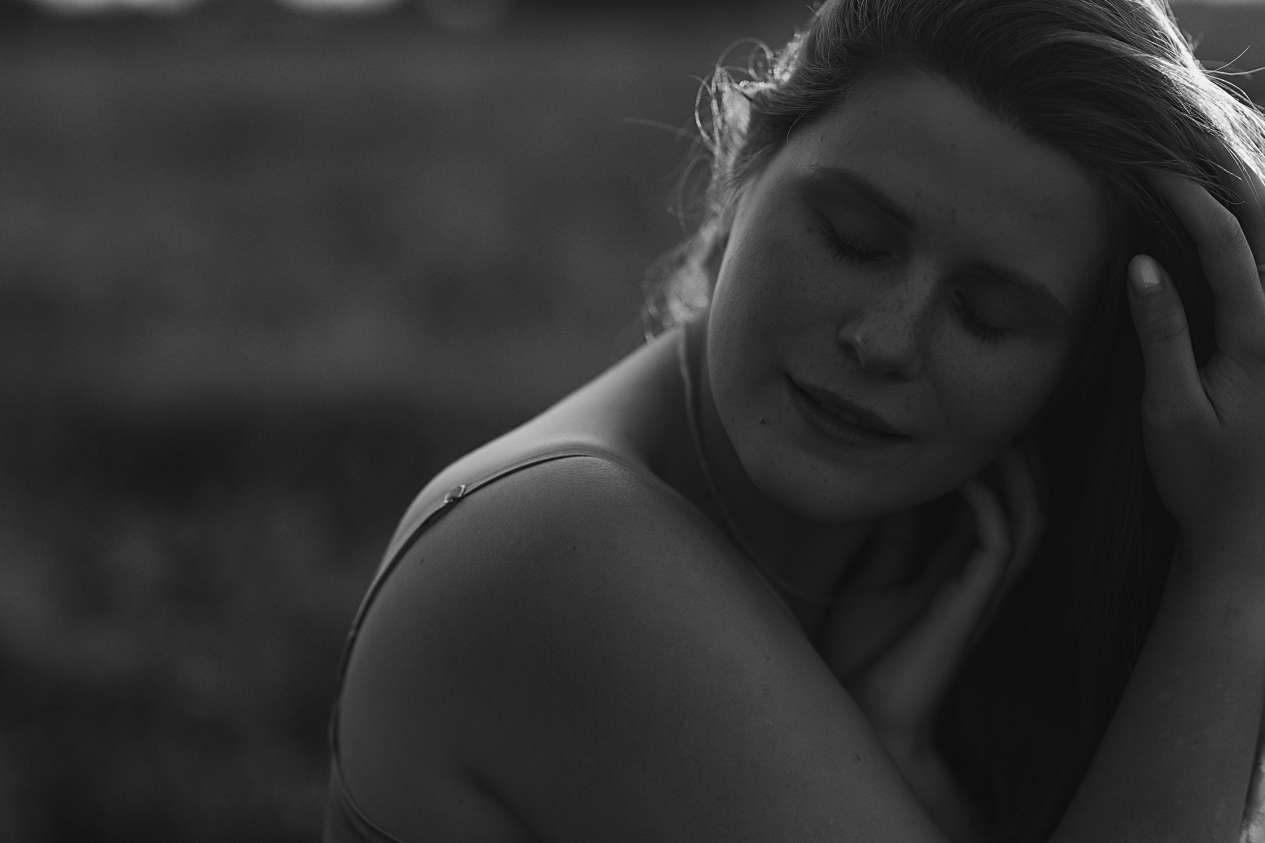 Закатное поле семейная. Семейный фотограф Тюмень, фотограф на роды Салмина Мария