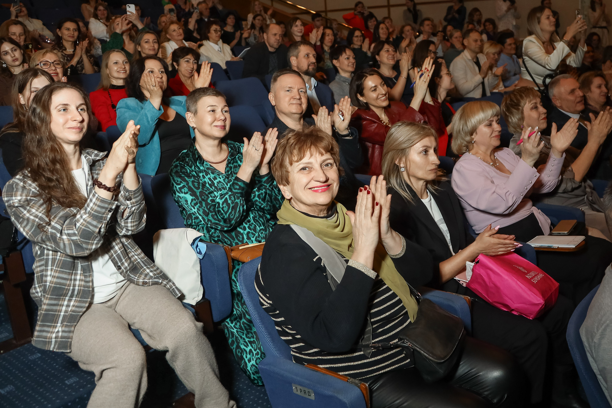 NSP Большая конференция. Фотограф Антон Чупринин