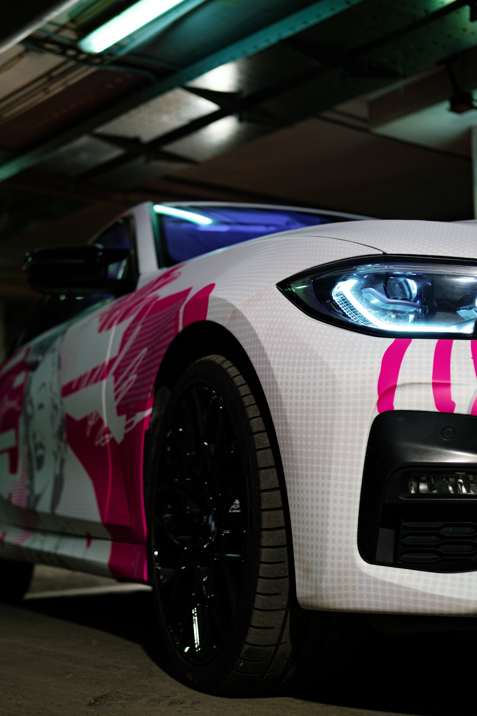 Винилография на BMW 3 G20. Студия дизайна и оклейки авто Barmaley Design